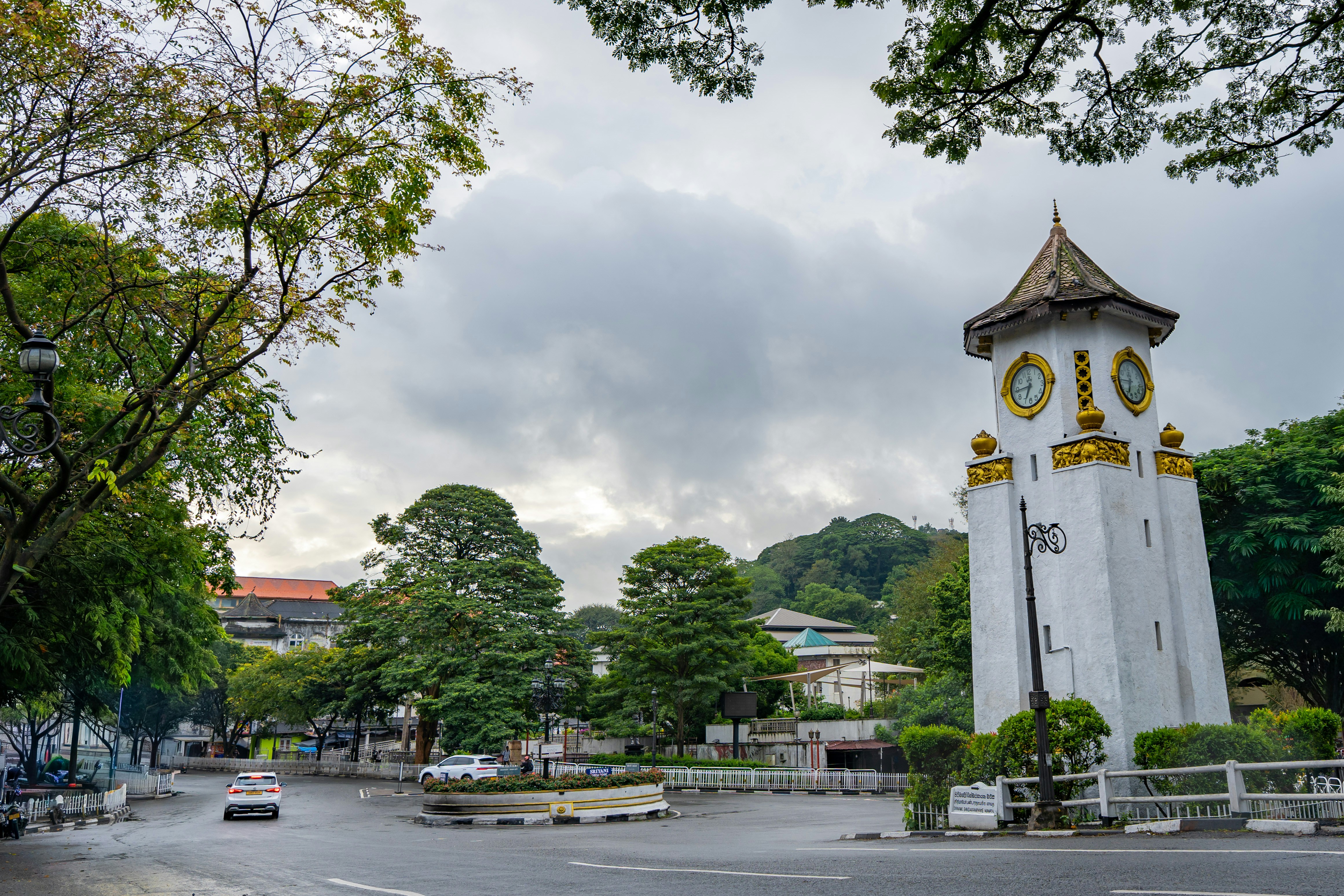 Clock tower in Kandy Sri Lanka - Free Photo on Unsplash