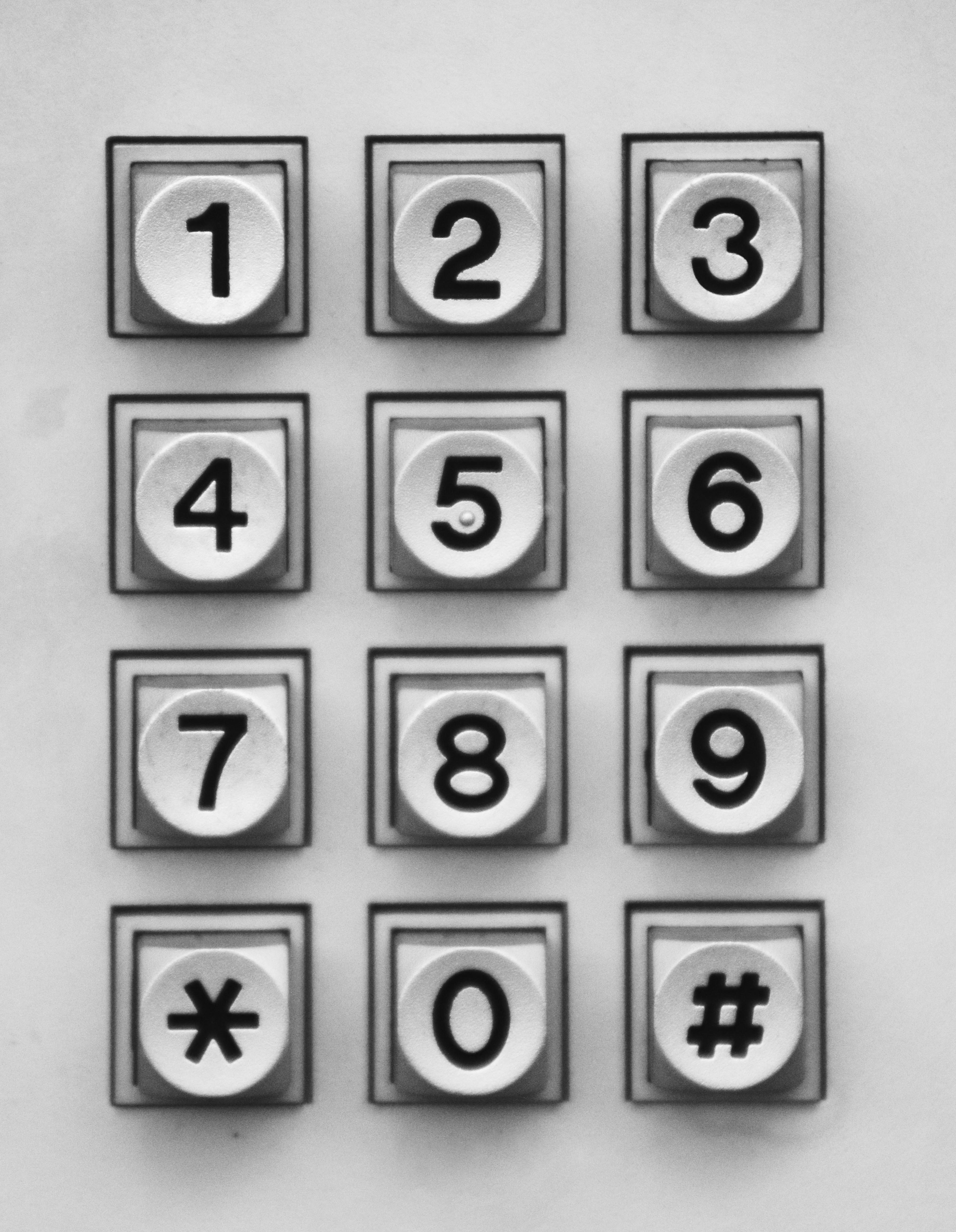 Close-up of keypad buttons 7, 8 and 9