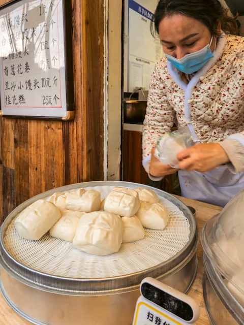 Bánh bao nhân thịt