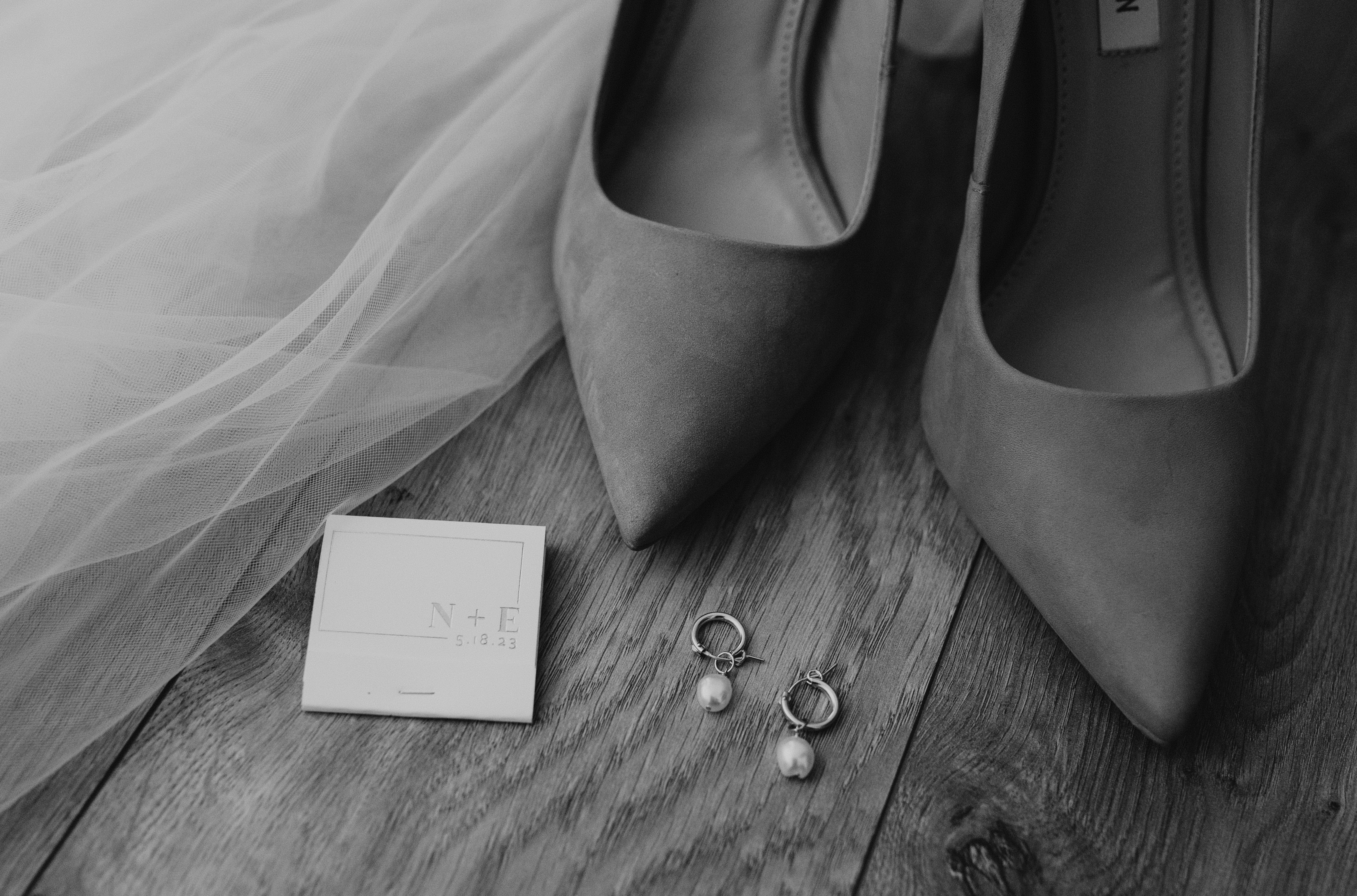 Beyond the Bodice: Seven Accessories Quietly Reshaping the American Bridal Budget
