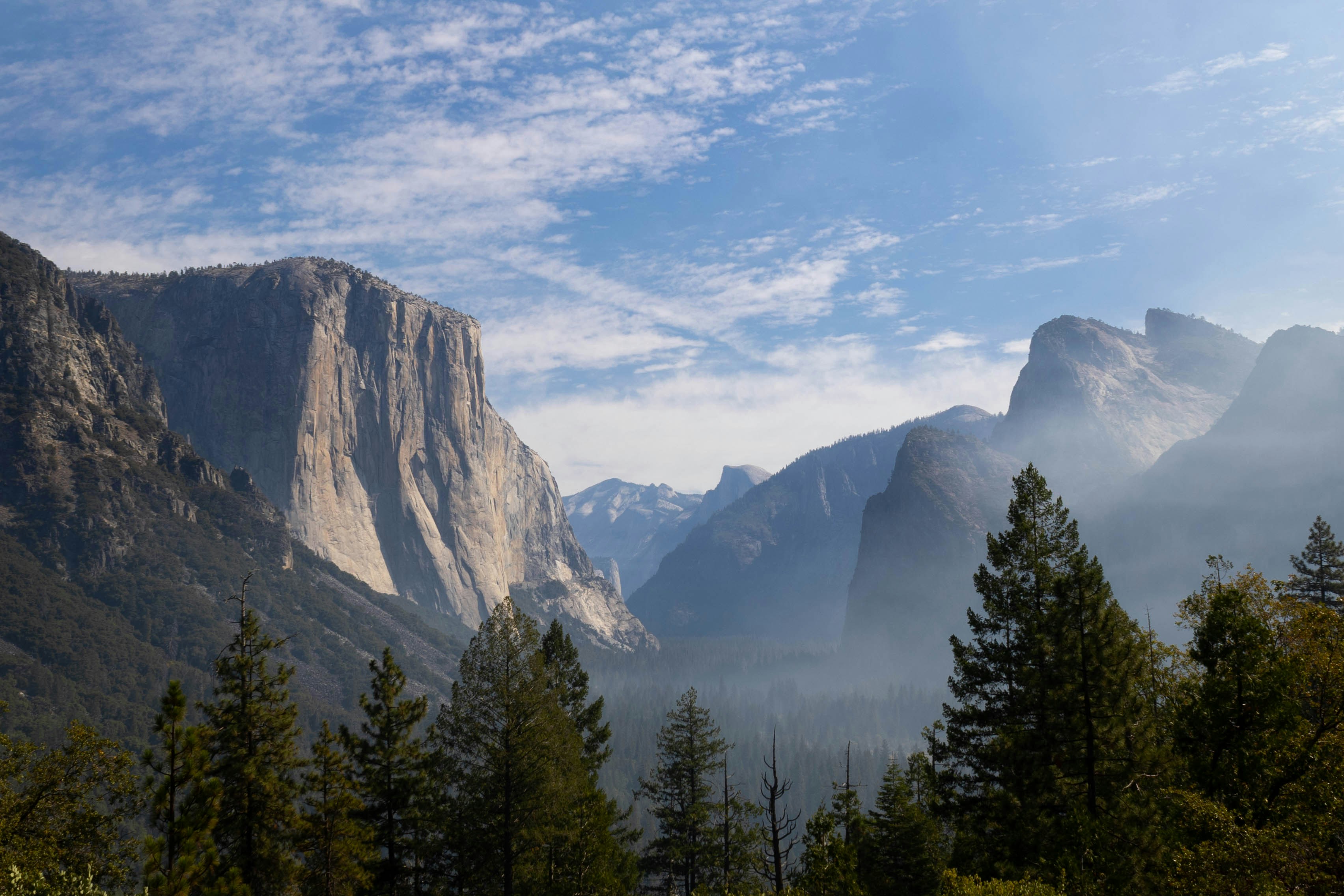 El Capitan in Yosemite National Park - Free Photo on Unsplash