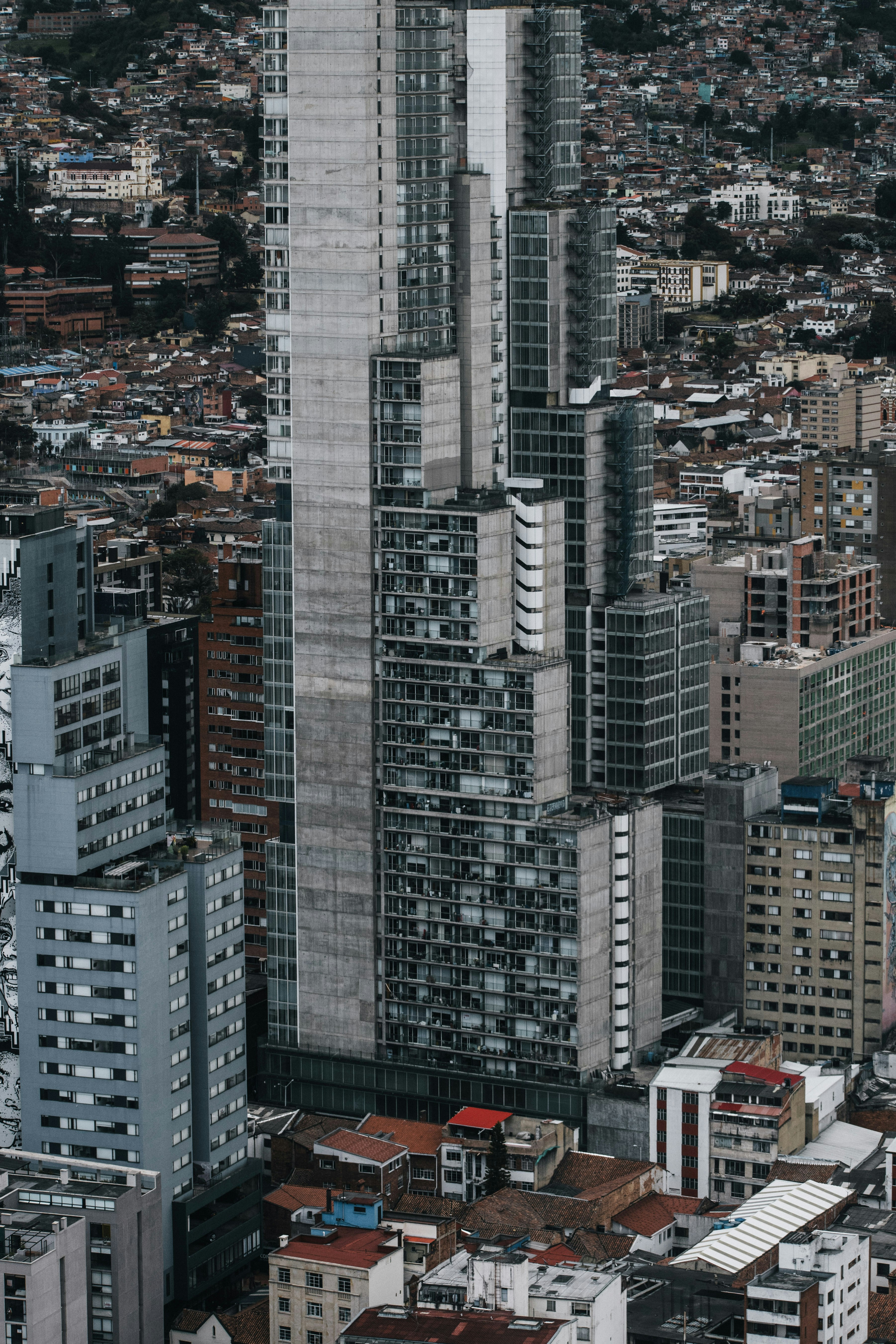 High-rise concrete apartment building - Free Photo on Unsplash