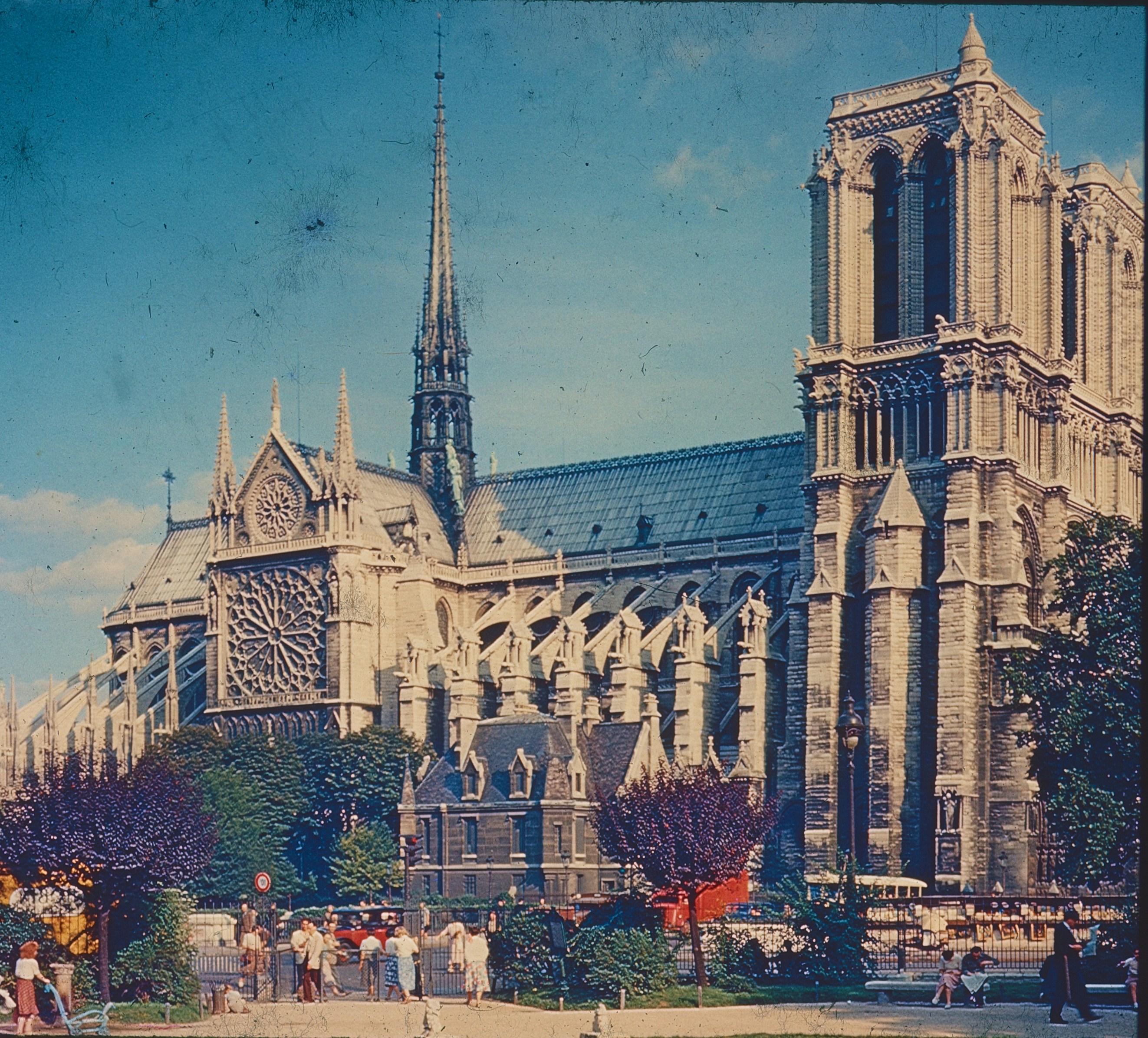 Notre-Dame Cathedral in Paris - Free Photo on Unsplash