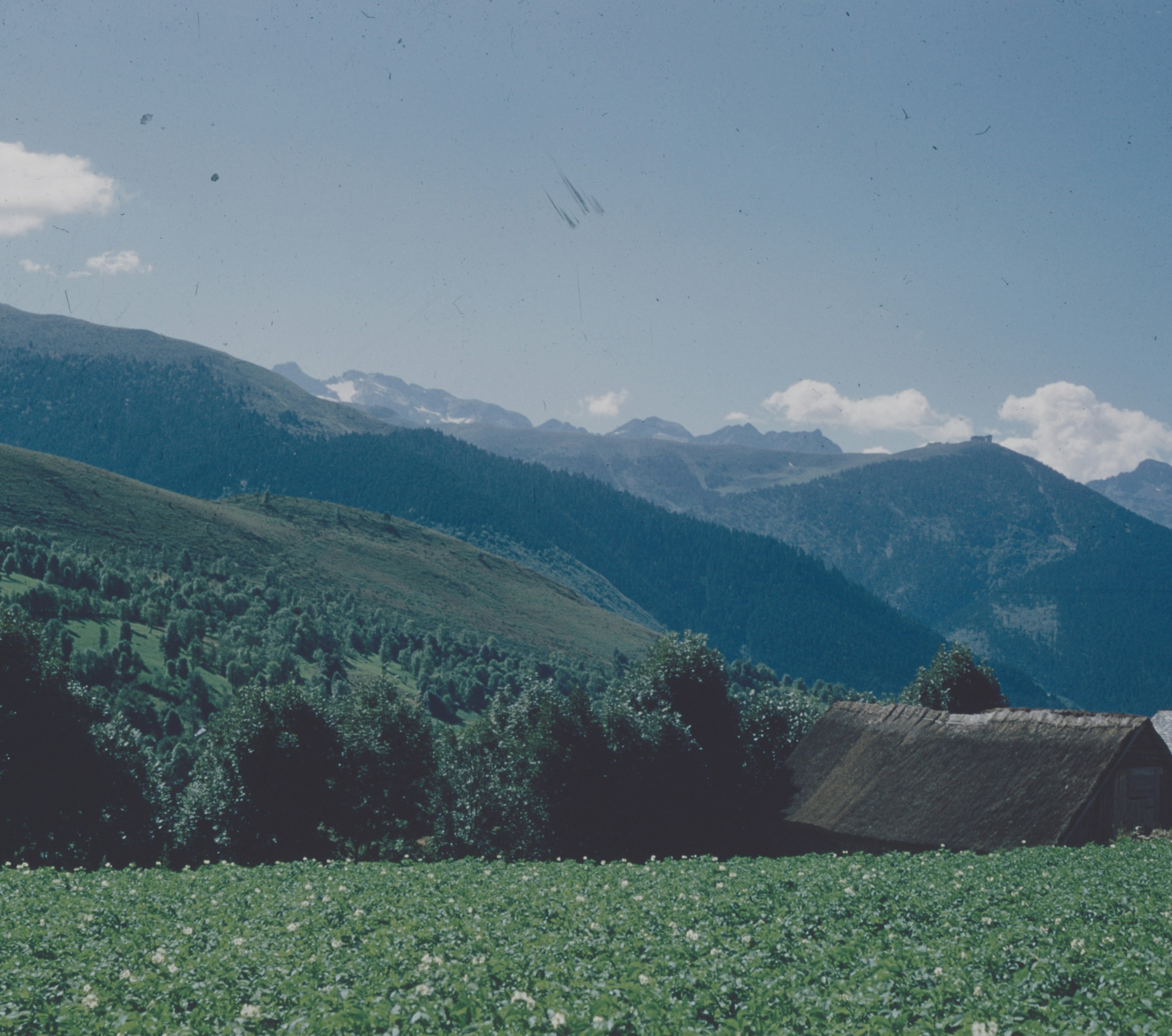 Thatched hut in mountain field - Free Photo on Unsplash