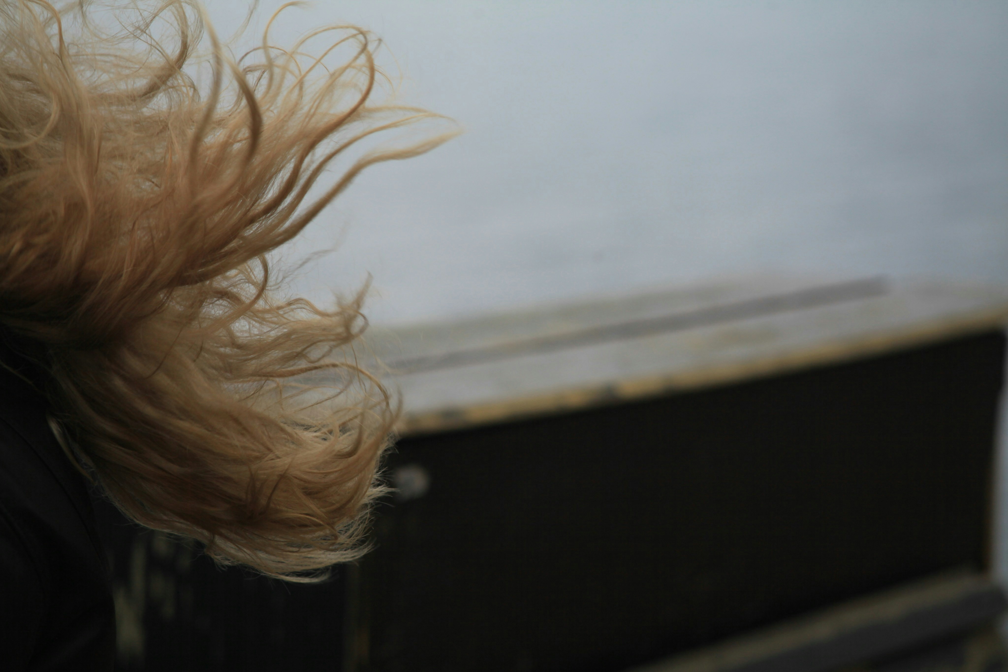 Blonde hair blowing in wind - Free Photo on Unsplash