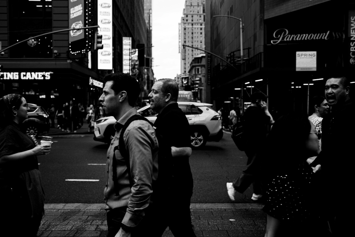 Everyone is going somewhere. No one knows what they’re running from — DARK NARRATIVE | New York City