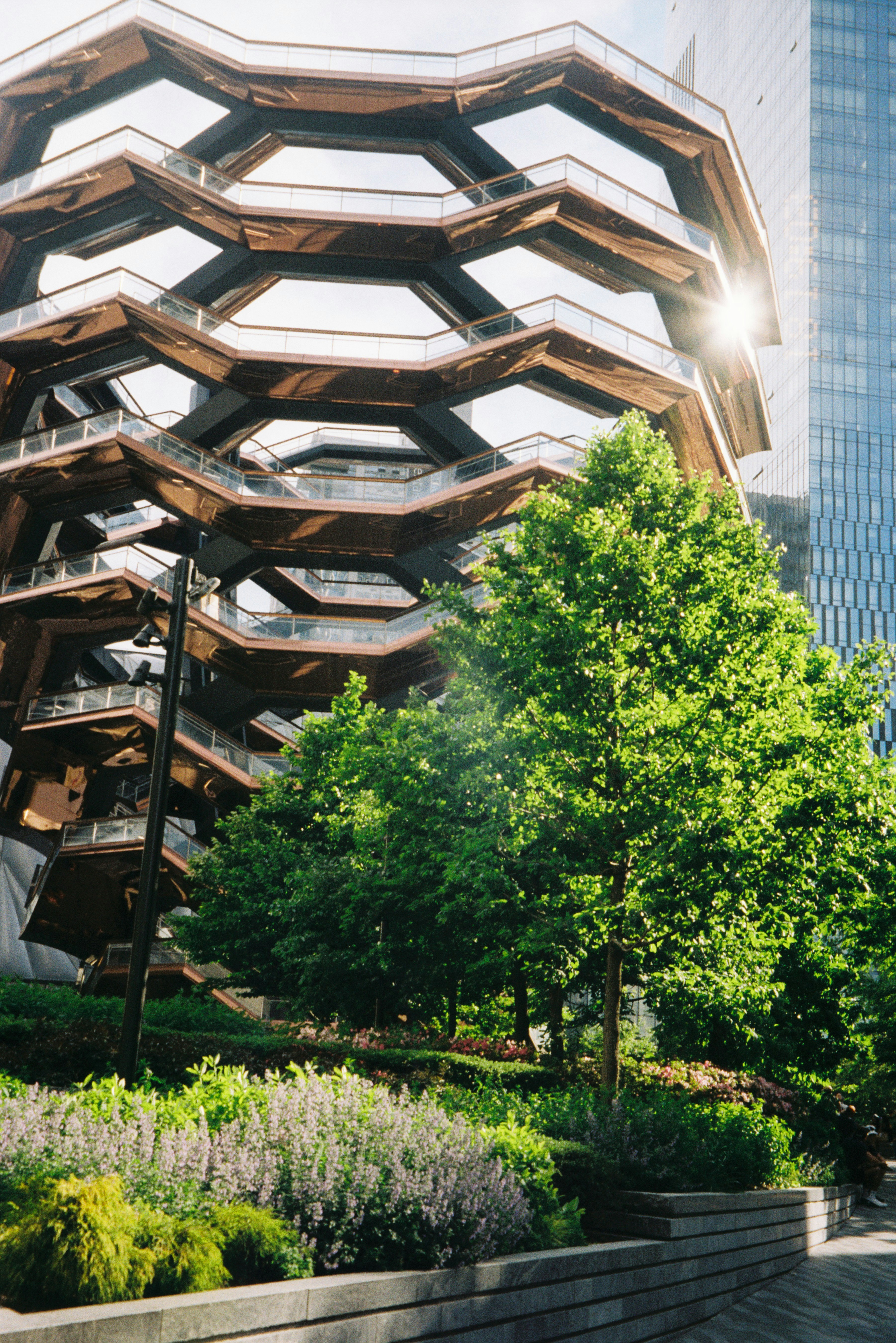 Vessel structure in Hudson Yards, New York - Free Photo on Unsplash