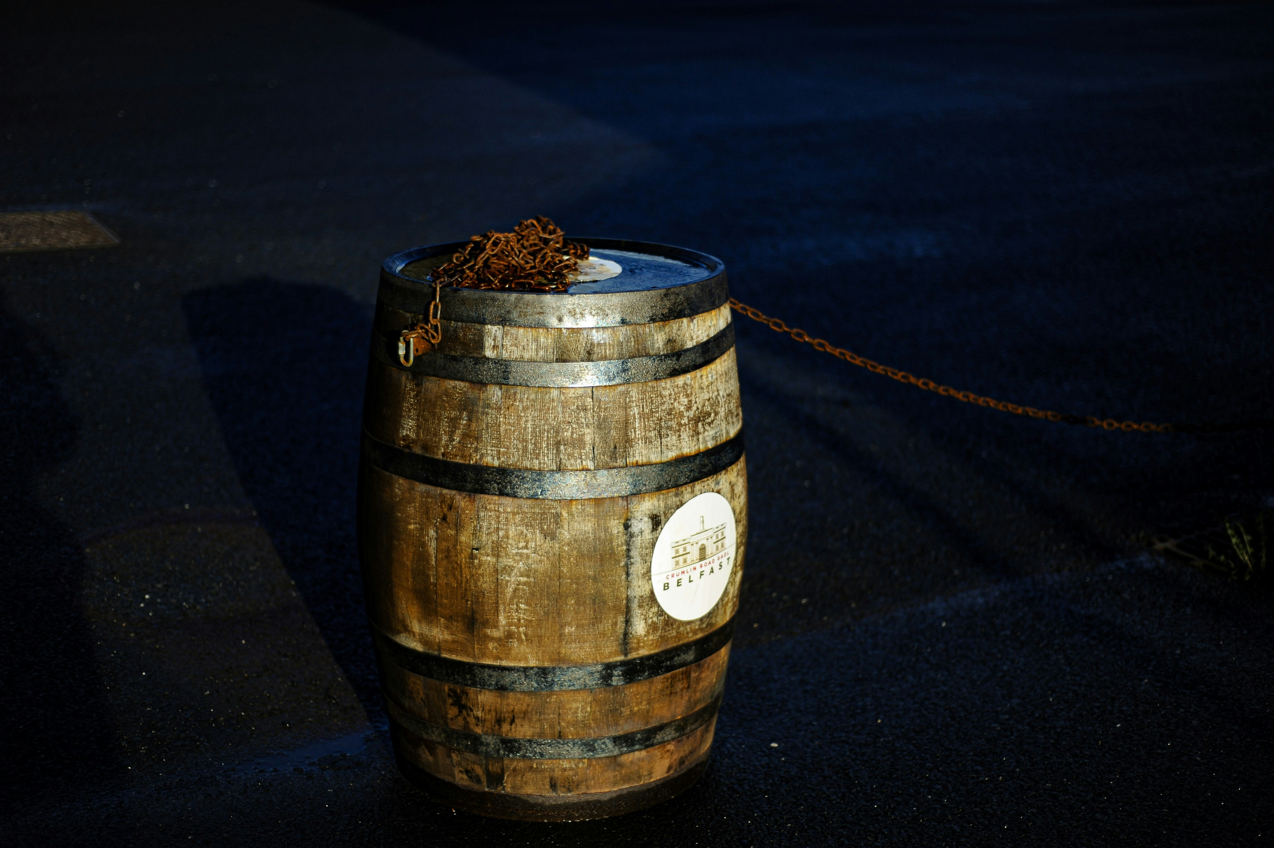 Wooden barrel in Belfast - Free Photo on Unsplash