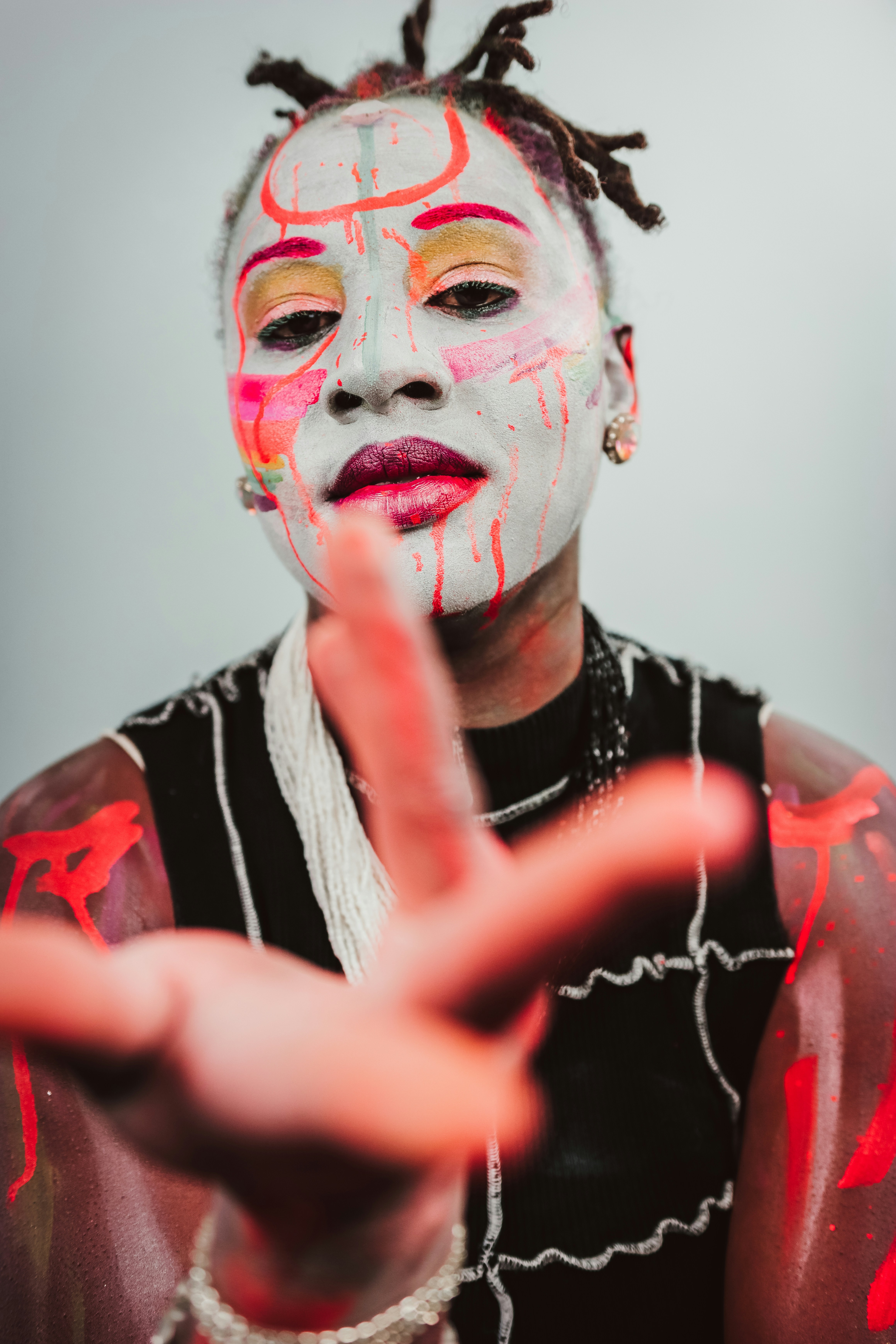 Person with painted face and markings - Free Photo on Unsplash