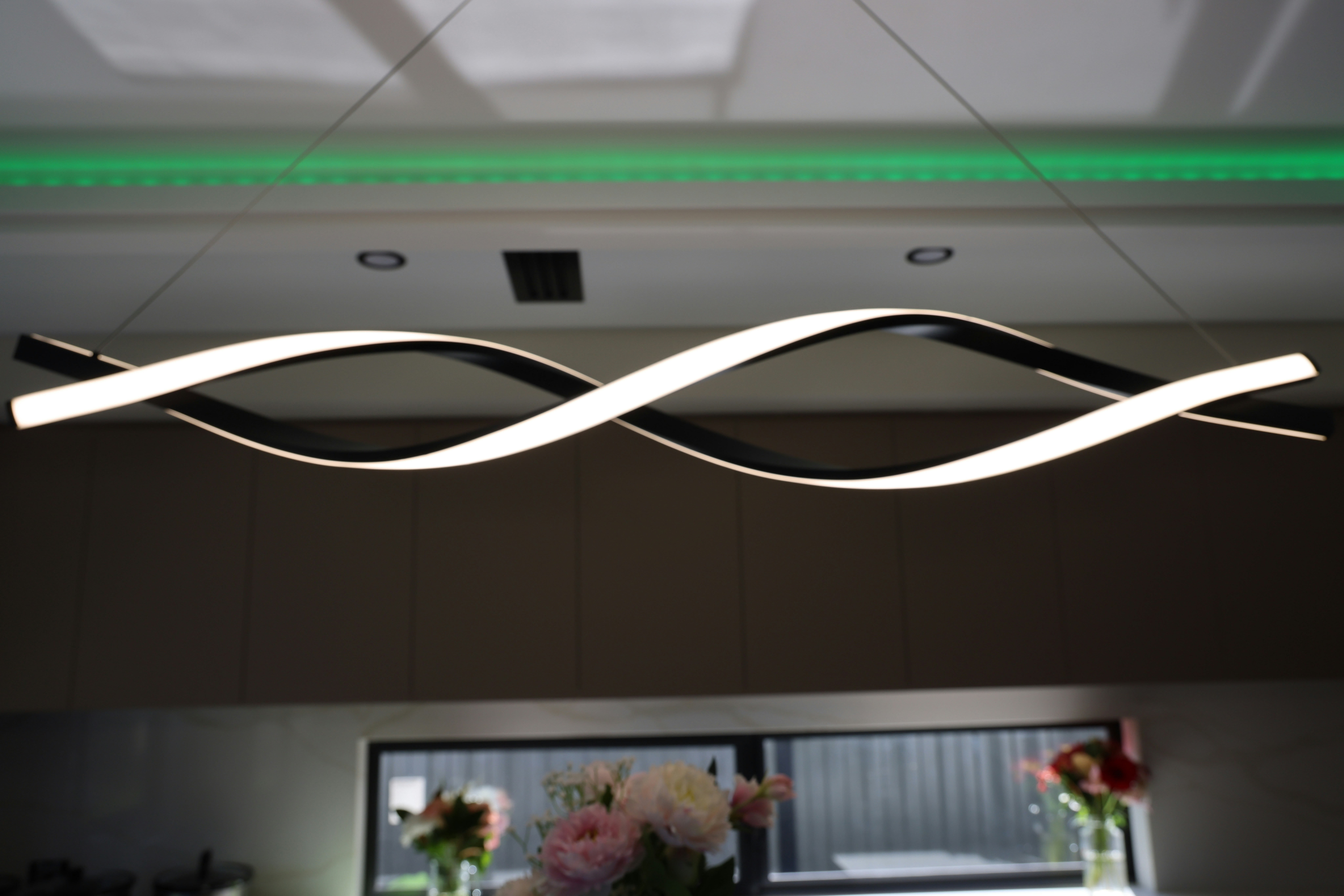 Modern twisted led pendant light - Free Photo on Unsplash