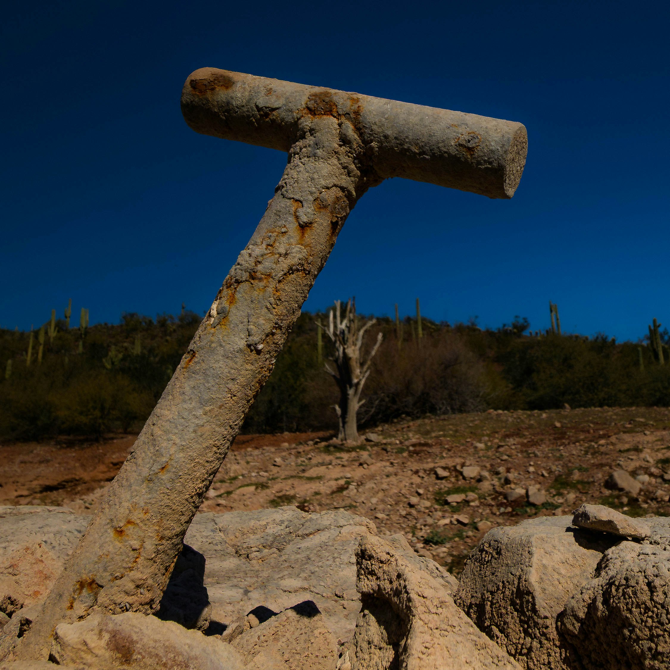 Weathered metal post in desert - Free Photo on Unsplash