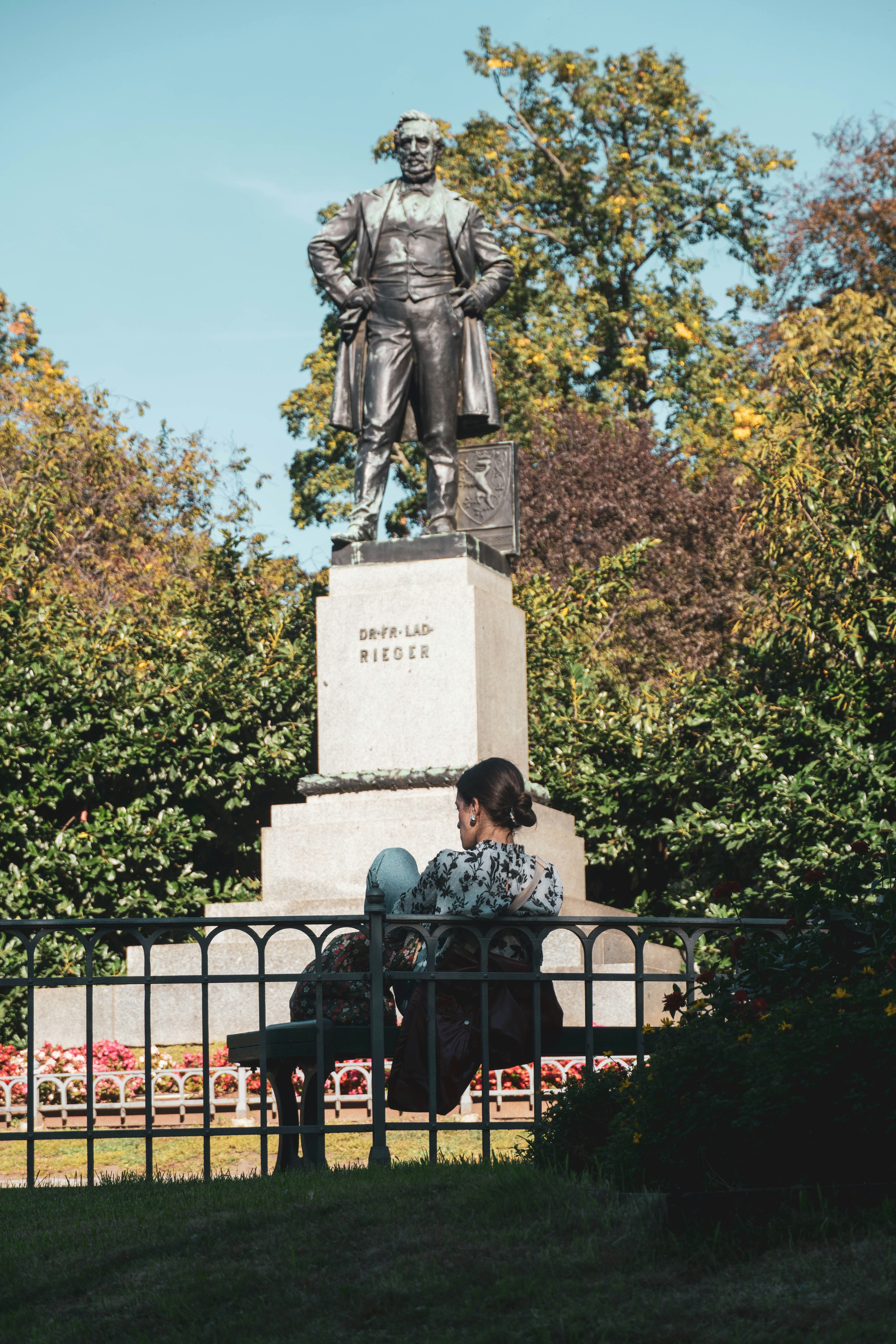 Statue of Rieger in park - Free Photo on Unsplash