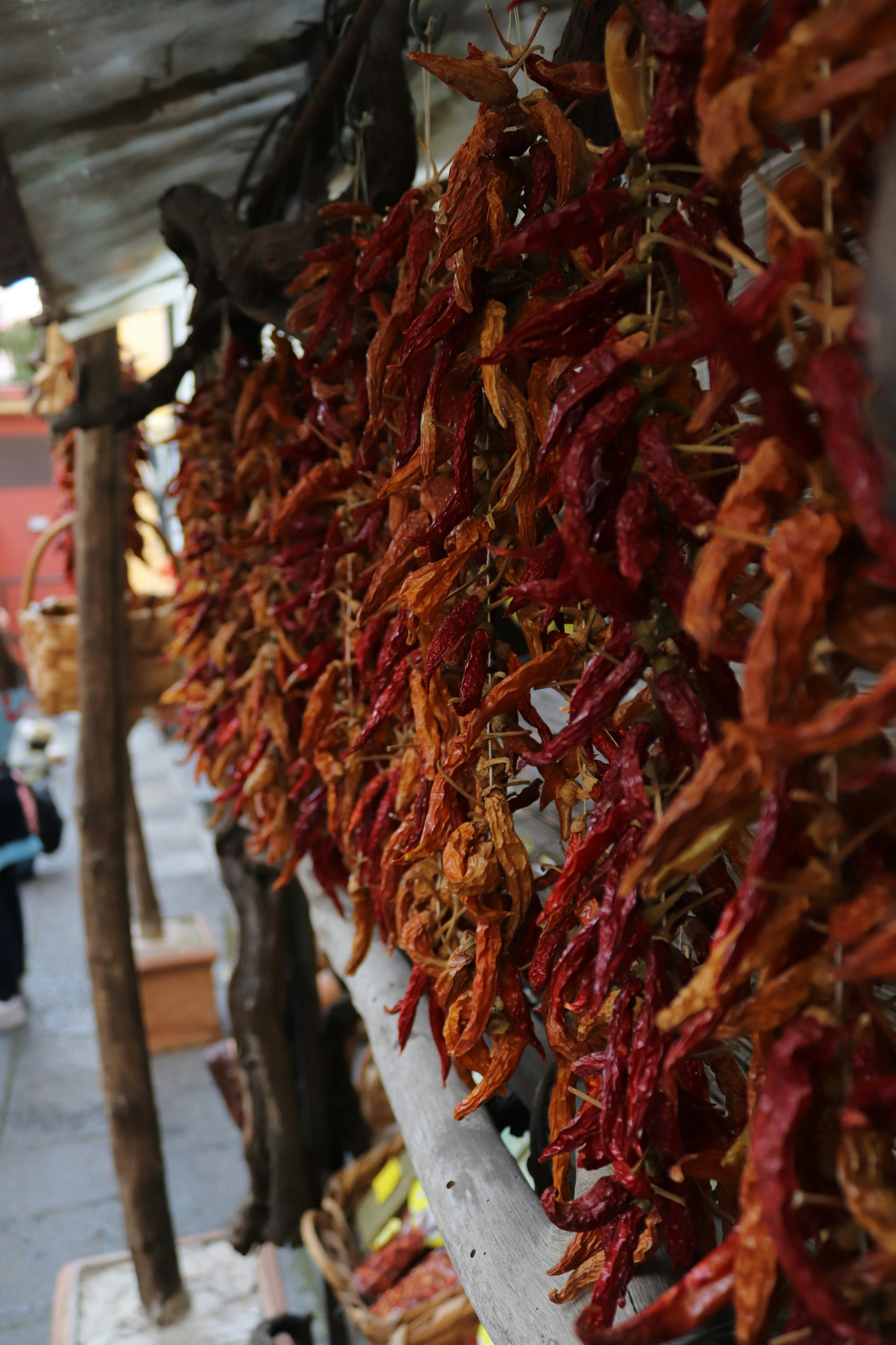 Dried red chili peppers on rack - Free Photo on Unsplash