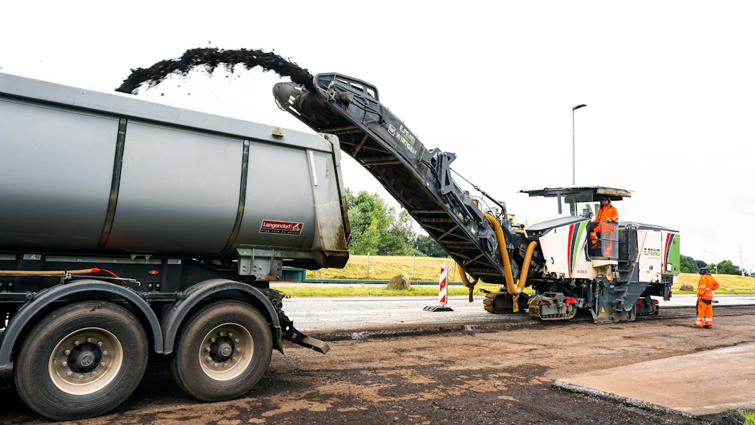 Asphalt paving road