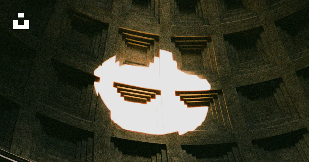 Light Or Roma Controllers Sunlight through Pantheon oculus in Rome - Free Photo on Unsplash