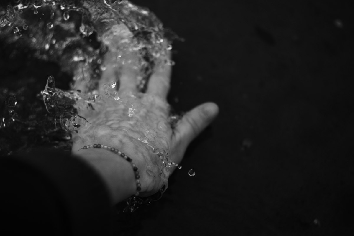 Lubrifiant à base d'eau ou lubrifiant silicone : la sensation de glisse