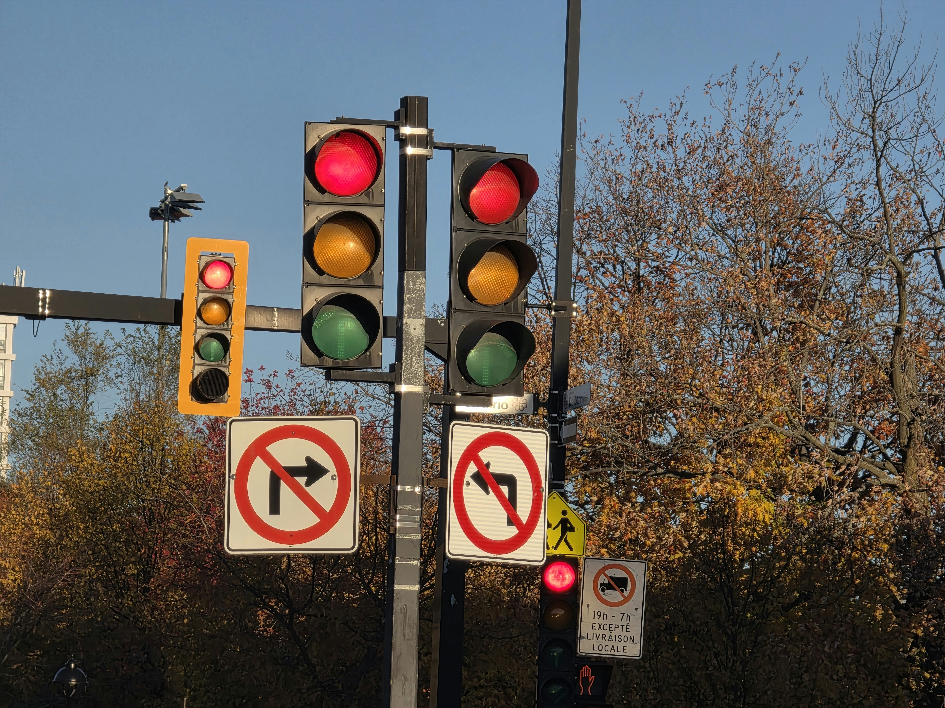 Traffic lights with no turn signs - Free Photo on Unsplash