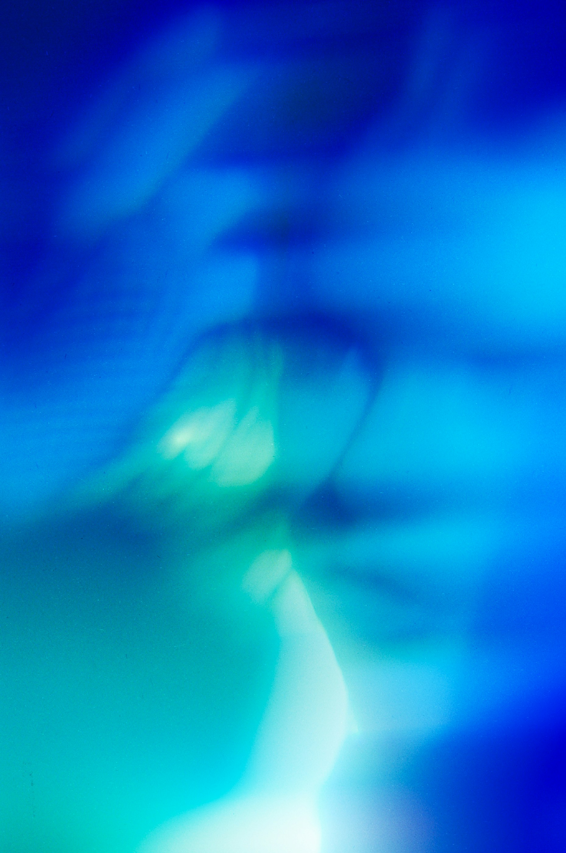 Blue and green light gradient - Free Photo on Unsplash