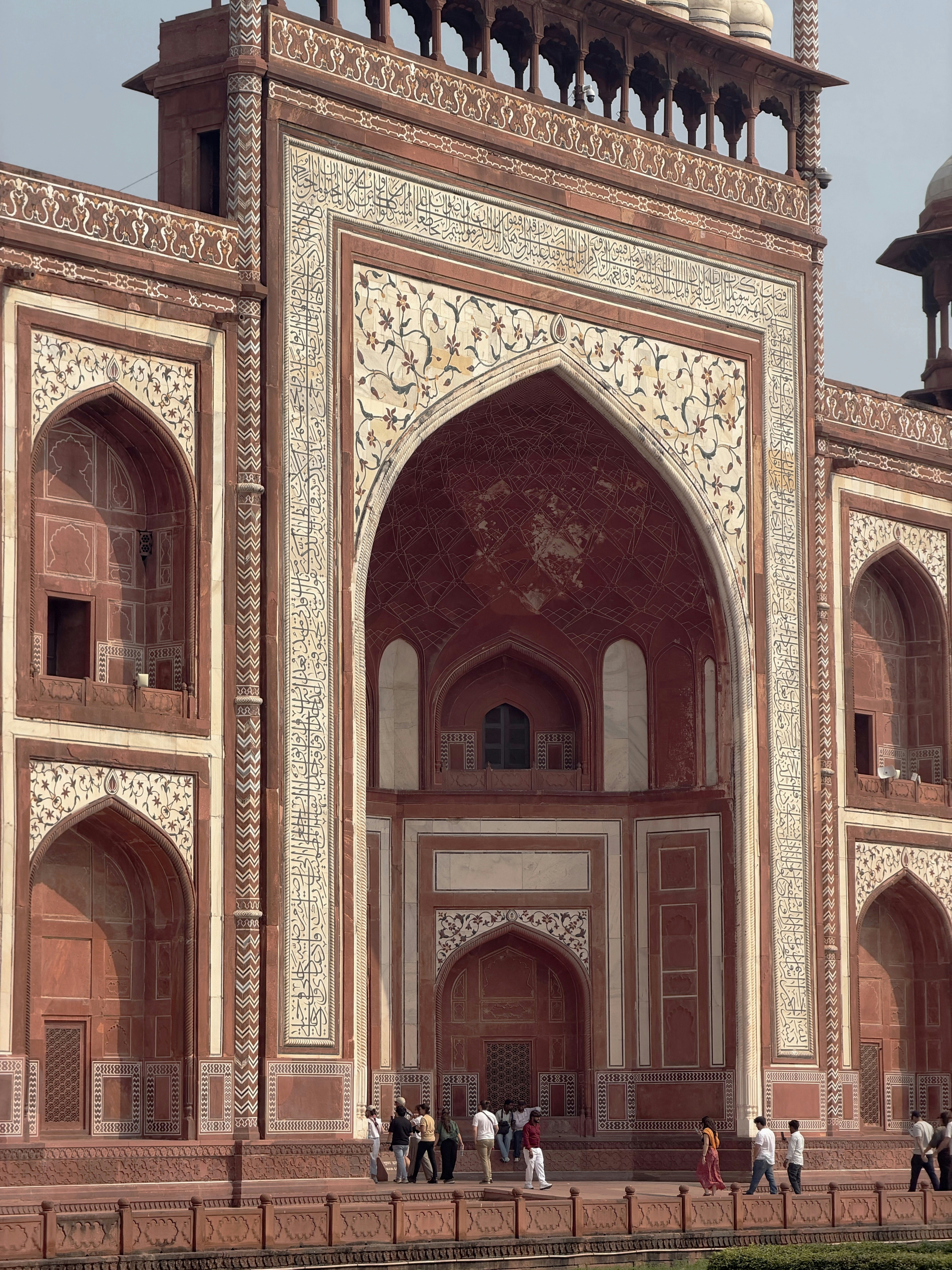 Taj Mahal facade in Agra - Free Photo on Unsplash