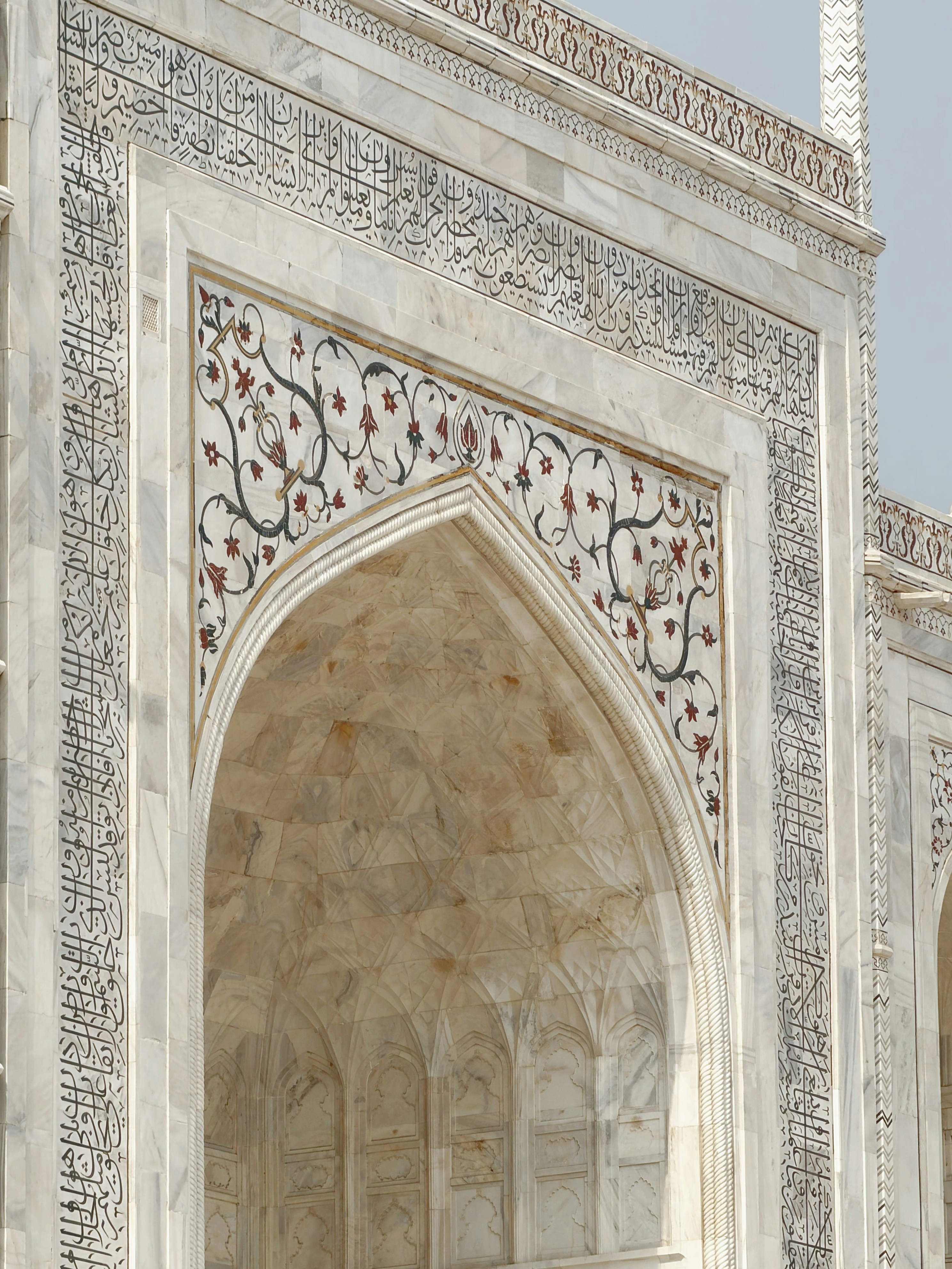 Taj Mahal arched doorway in Agra - Free Photo on Unsplash
