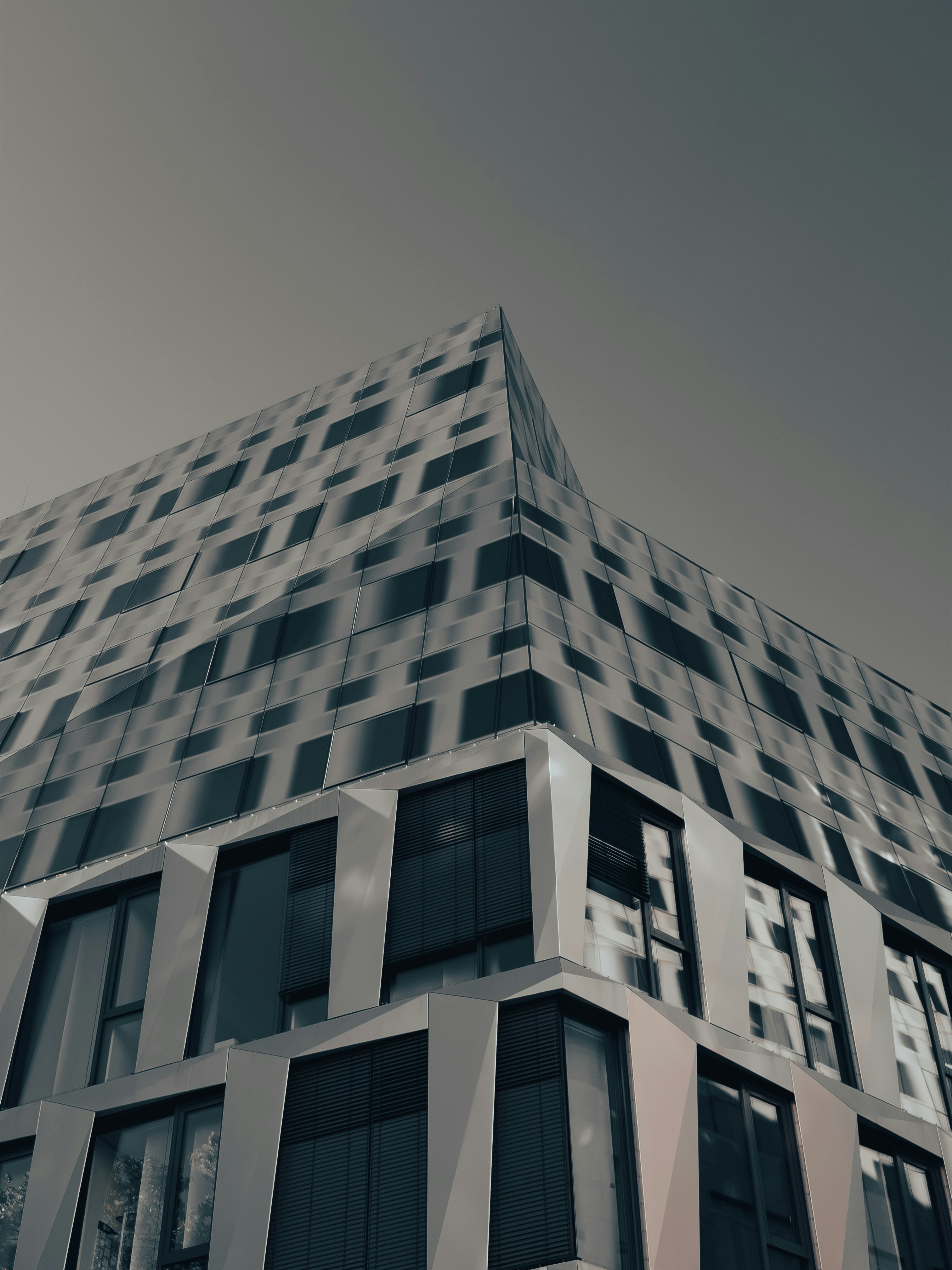 Modern building with geometric glass facade - Free Photo on Unsplash