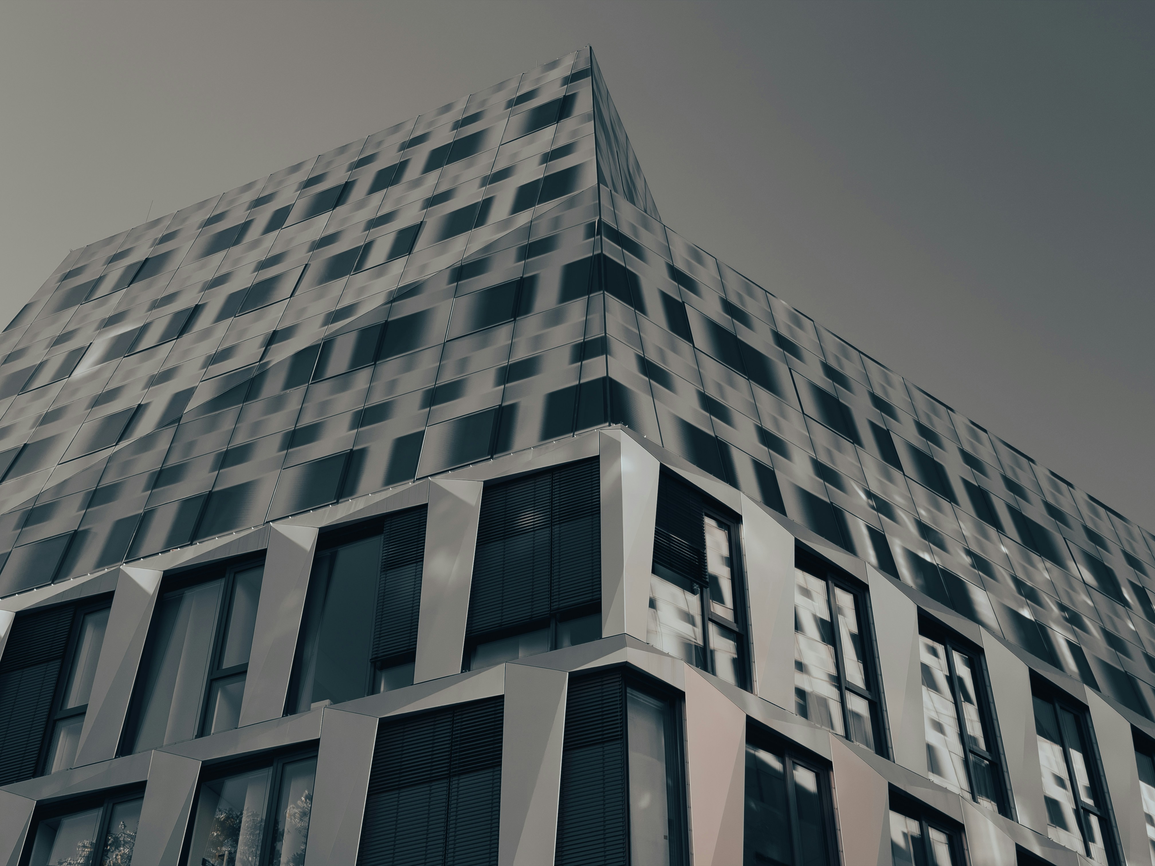 Modern building with geometric facade - Free Photo on Unsplash