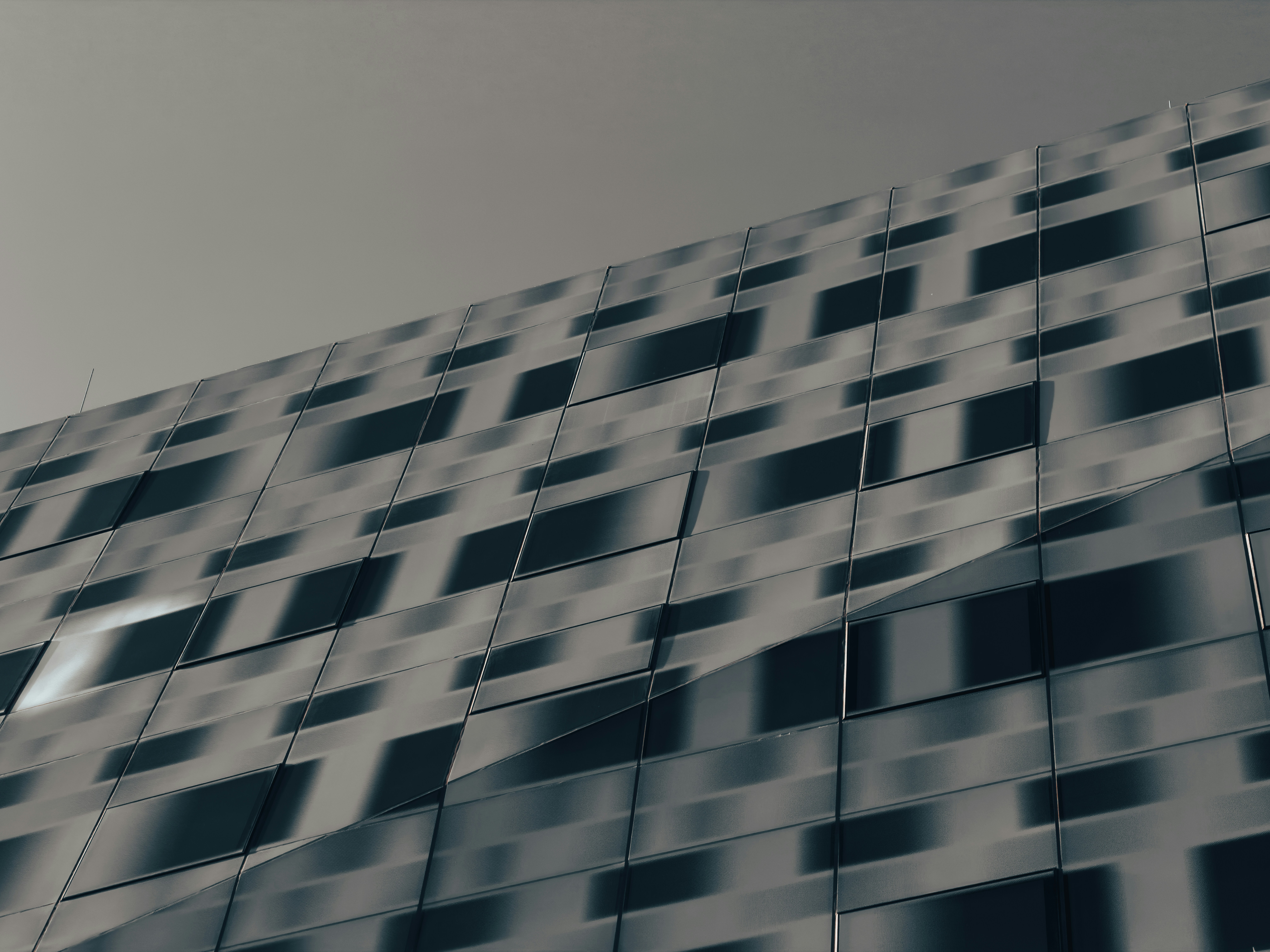 Modern building facade with glass panels - Free Photo on Unsplash