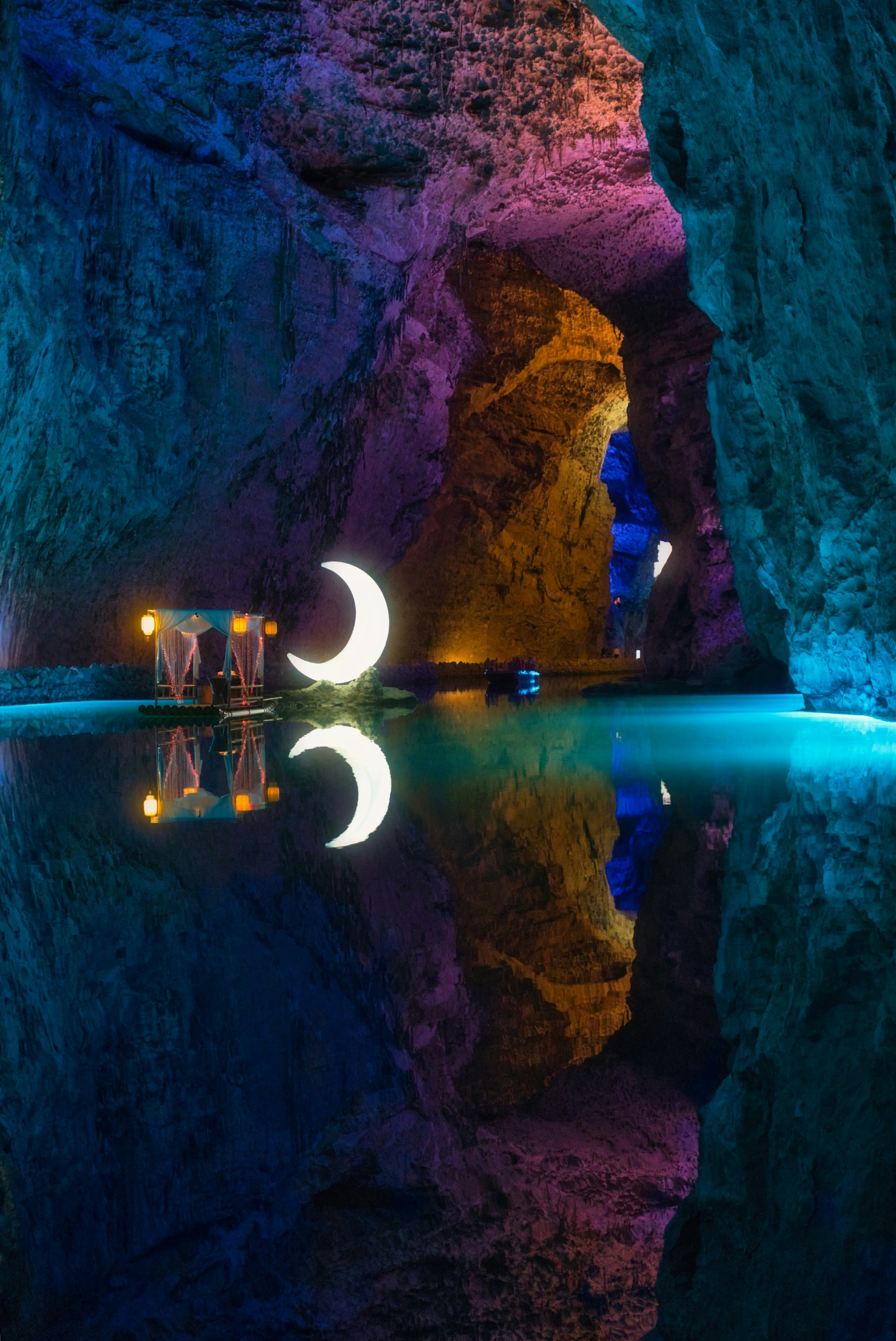 Crescent moon sculpture on underground lake - Free Photo on Unsplash