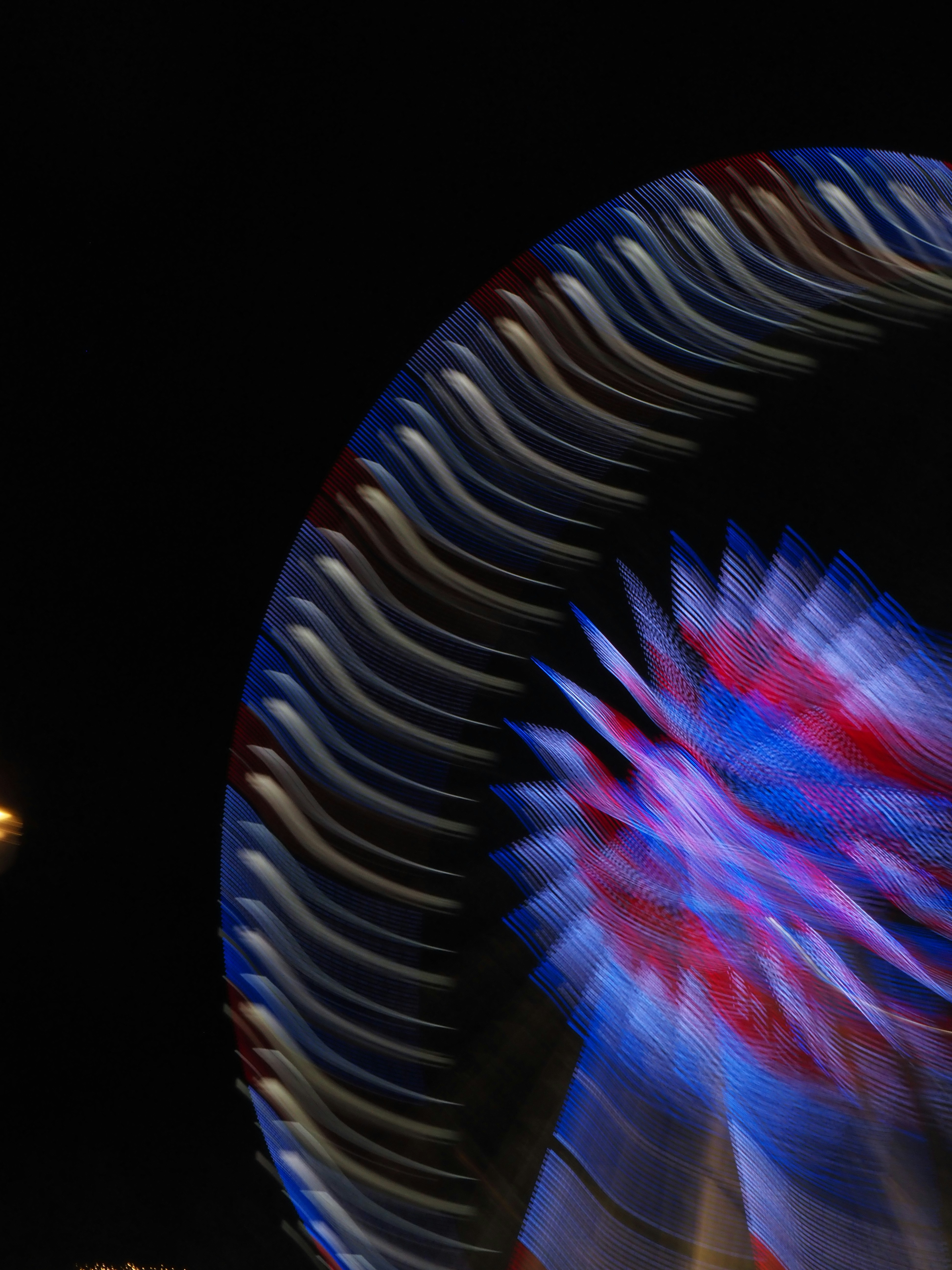 Spinning ferris wheel light trails - Free Photo on Unsplash