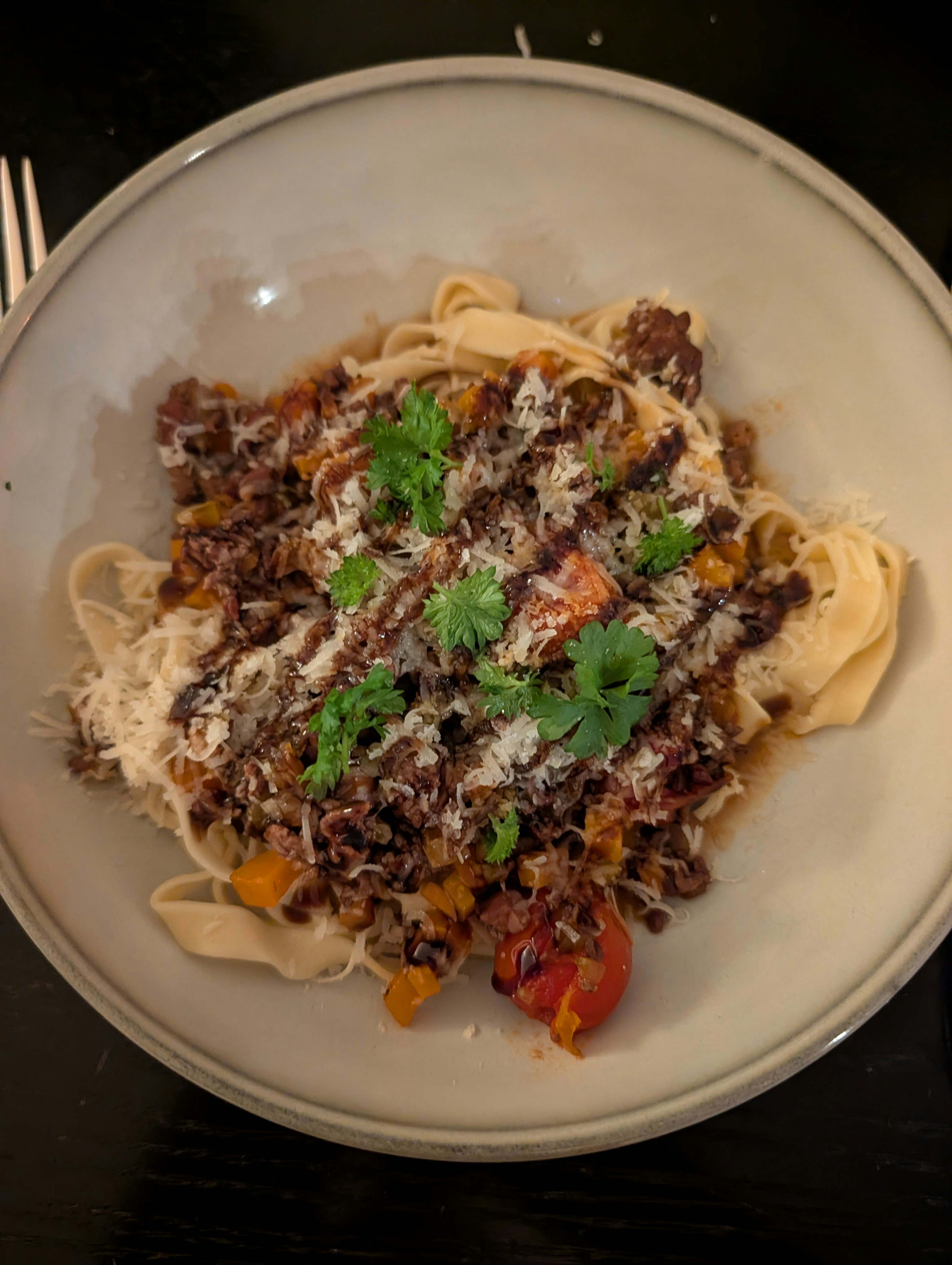 Kalvragu med tagliatelle