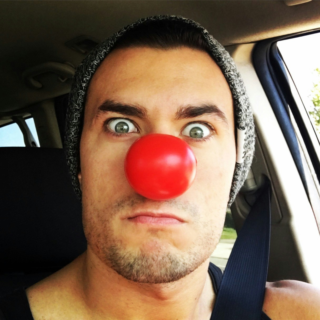 Accéder au profil de Shelby White