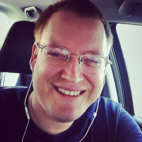 Zum Profil von Chris Tingom