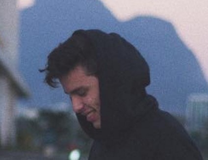 Go to Thiago Barletta's profile