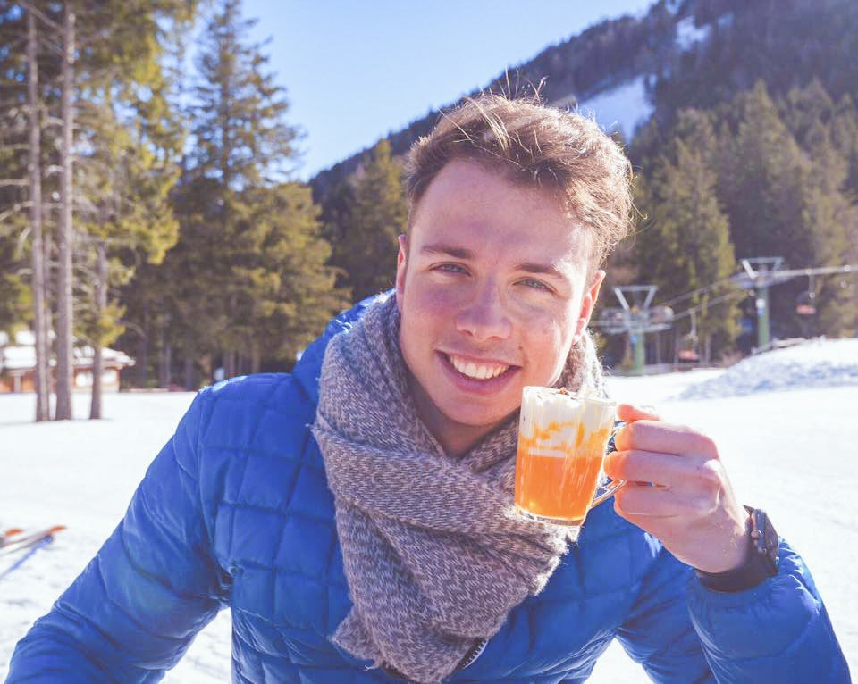 Go to Andrea Belussi's profile