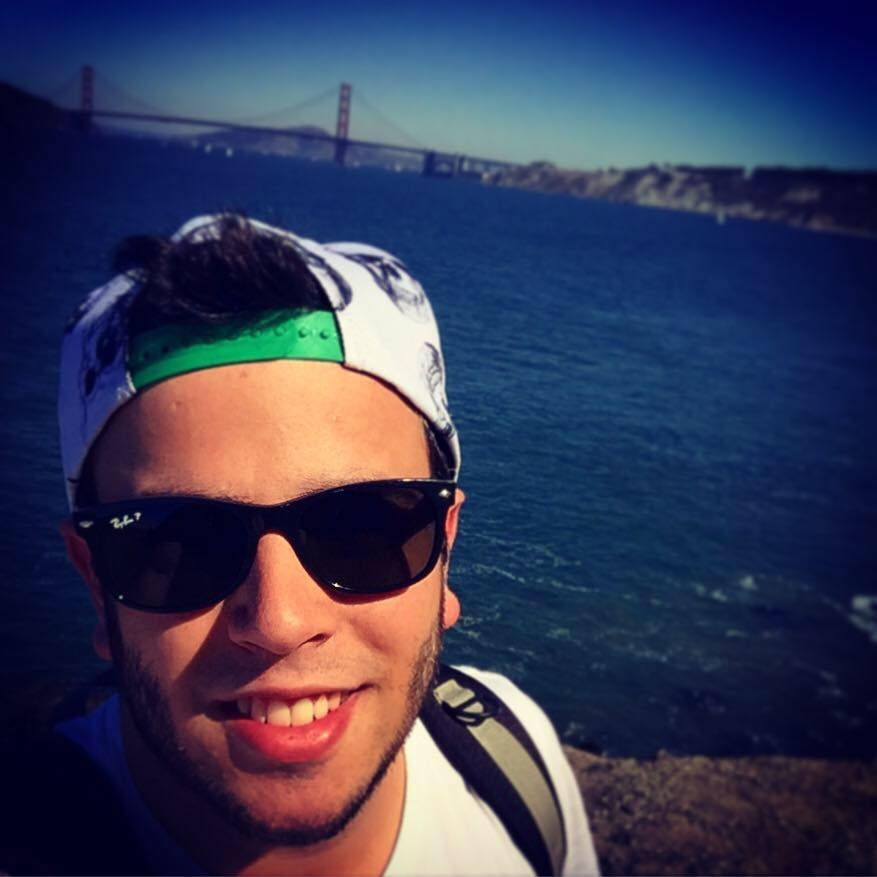 Buka profil Rafael Melo Lima