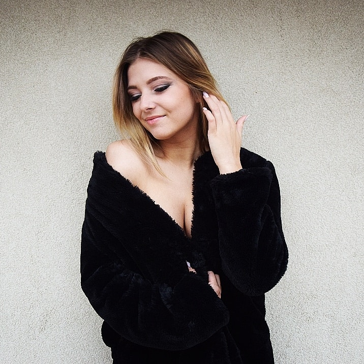 Go to Kiara Sztankovics's profile