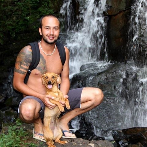 Ir para o perfil de Vinicius Bustamante