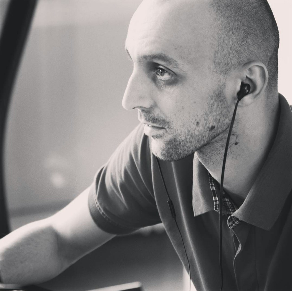 Go to Alexandru Sofronie's profile