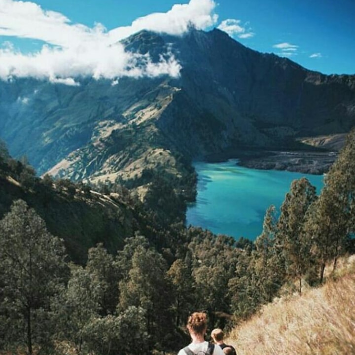Buka profil Kurniawan Adhi