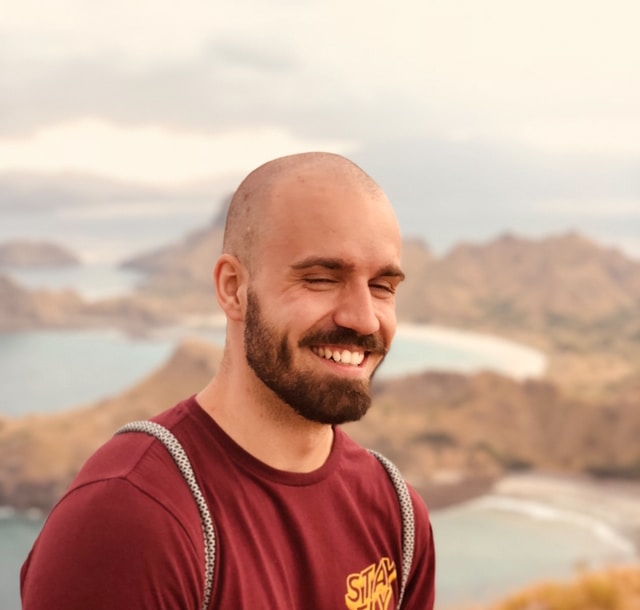 Go to Serge Gugelmann's profile