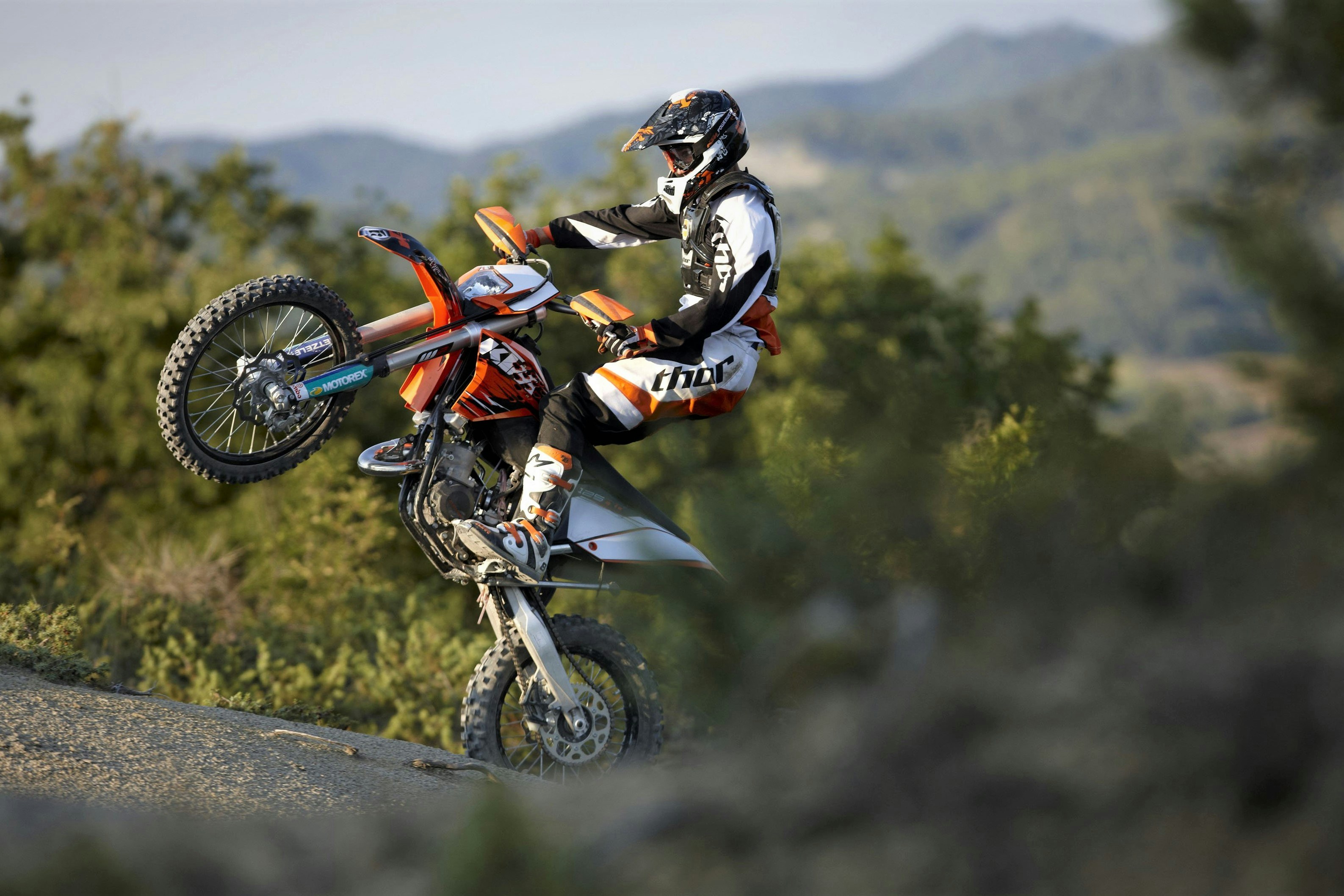 Go to Roman Akhmerov's profile