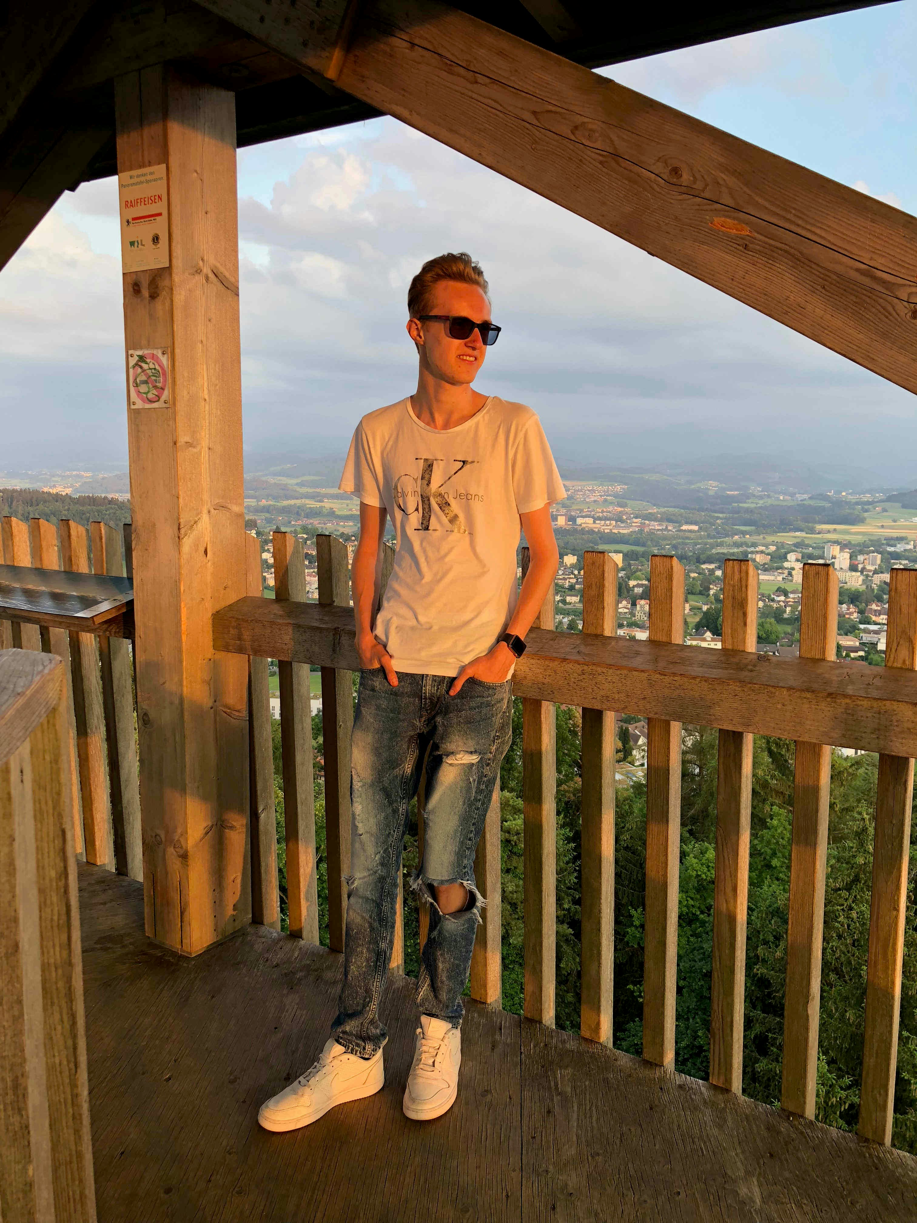 Avatar of user Robin S