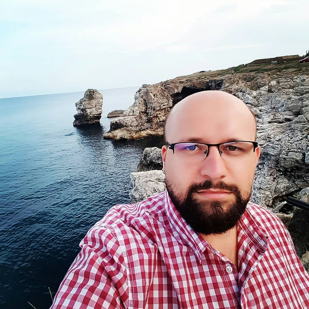 Go to Piotr Dutko's profile