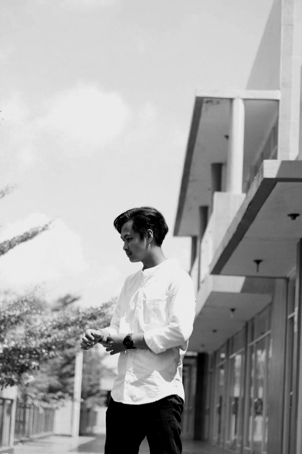 Go to Muhamad Iqbal Akbar's profile