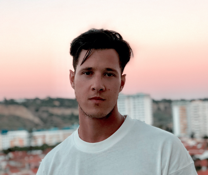 Ve al perfil de Andre Branco