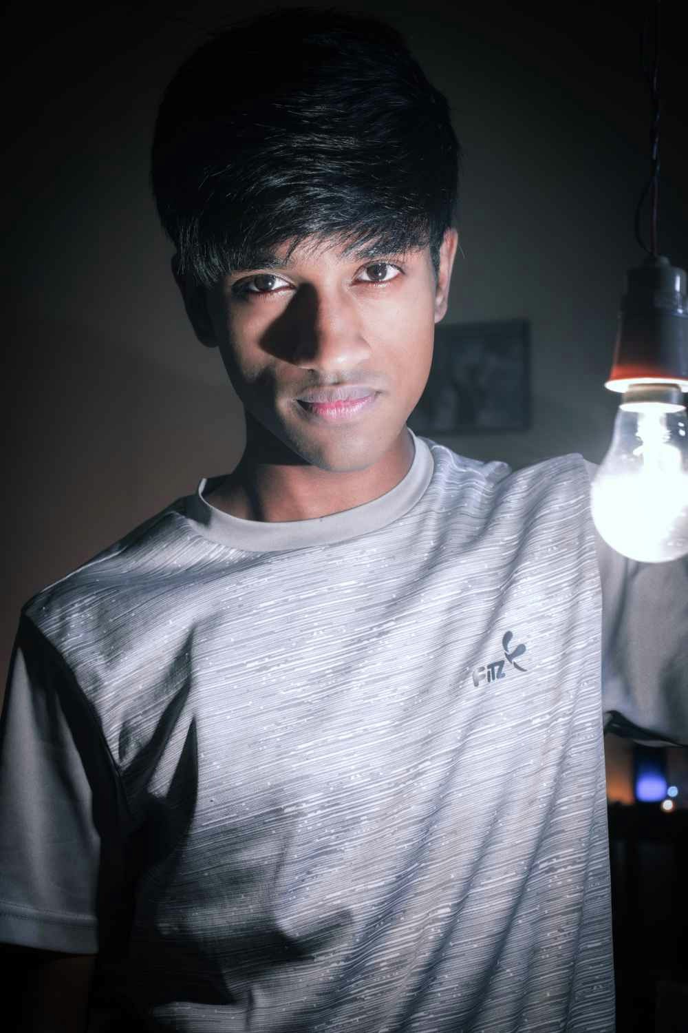 Go to Apurv Das's profile