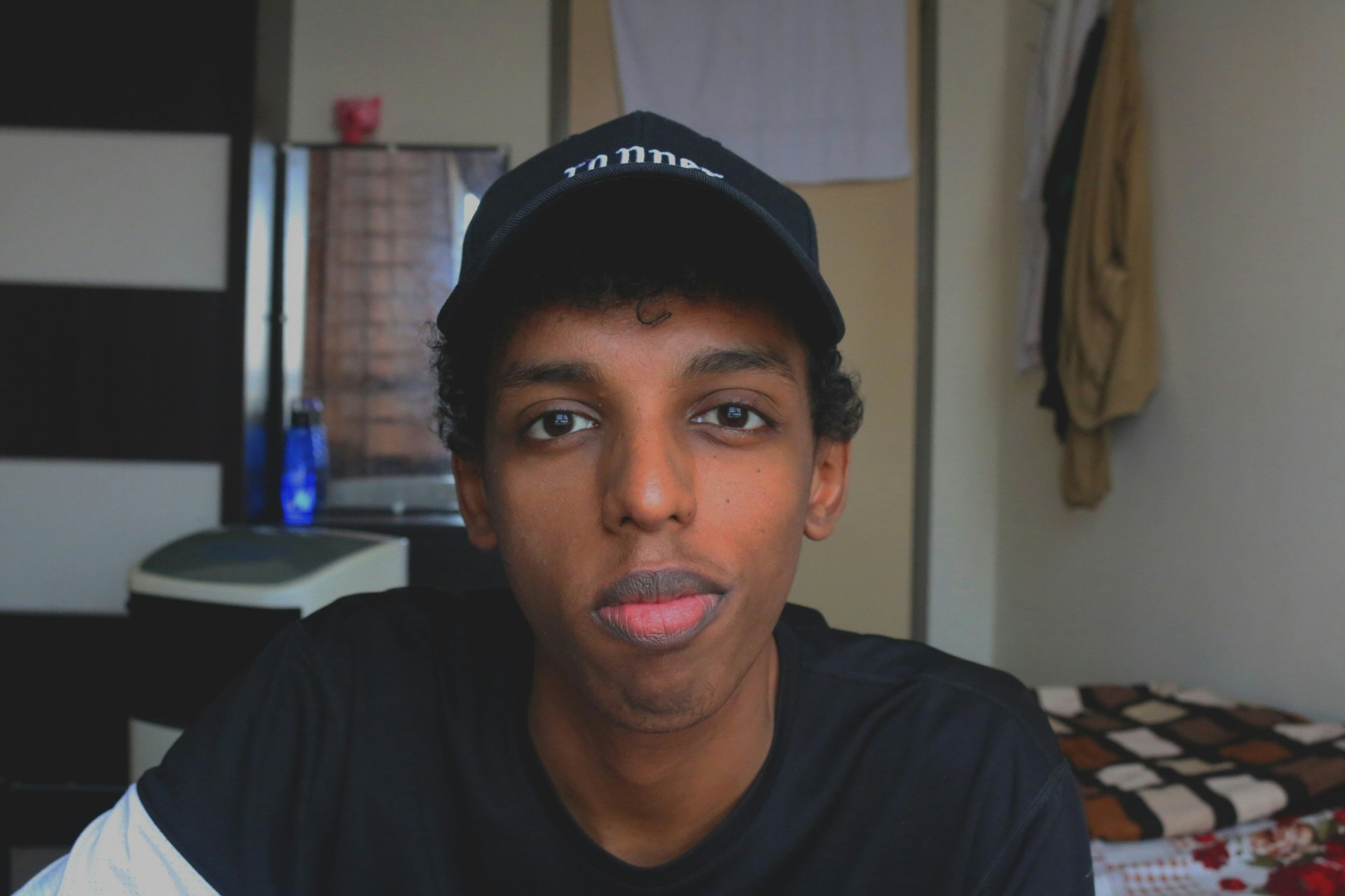 Go to bari abikar's profile