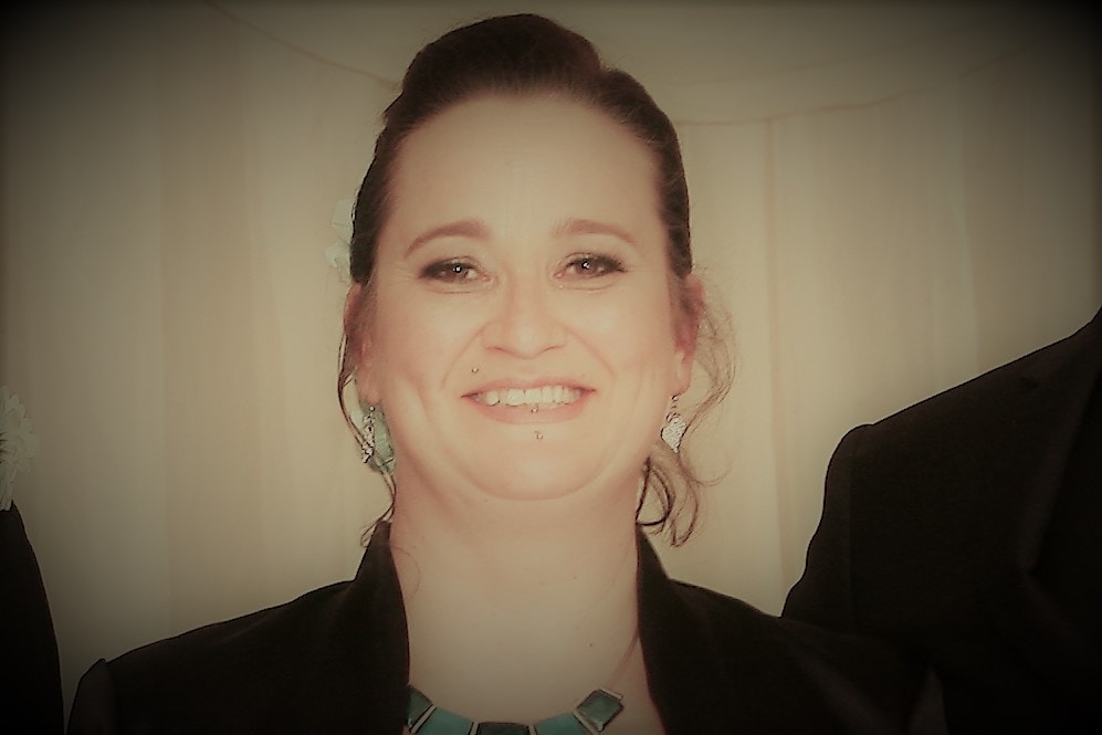 Ve al perfil de ANGELA NEWMAN
