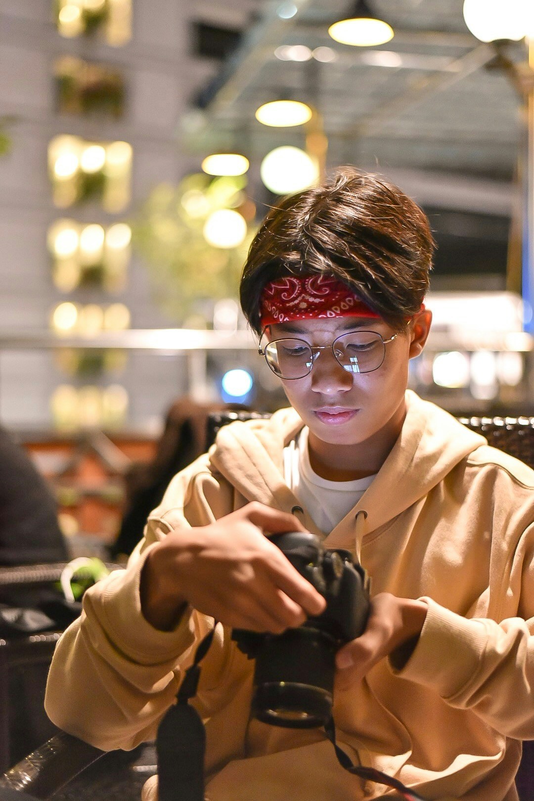 Go to Hoang Minh Hai's profile