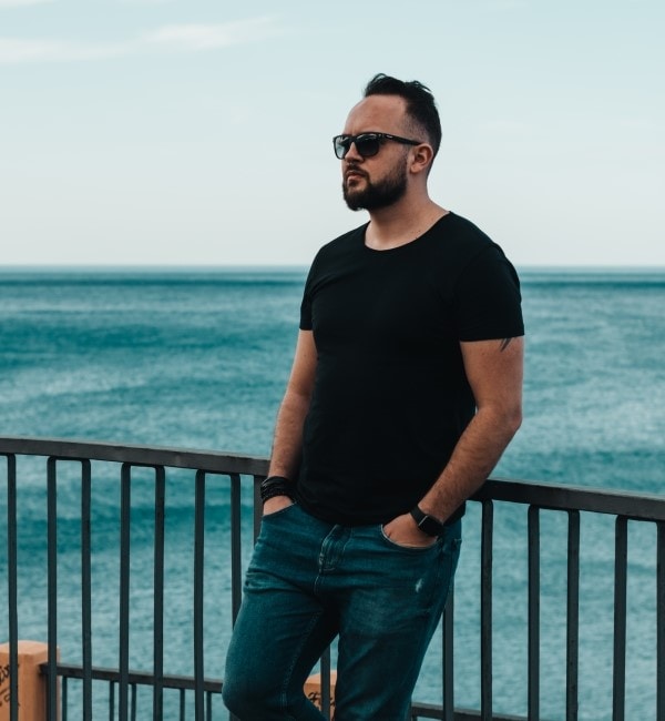 Go to Alex Blăjan's profile